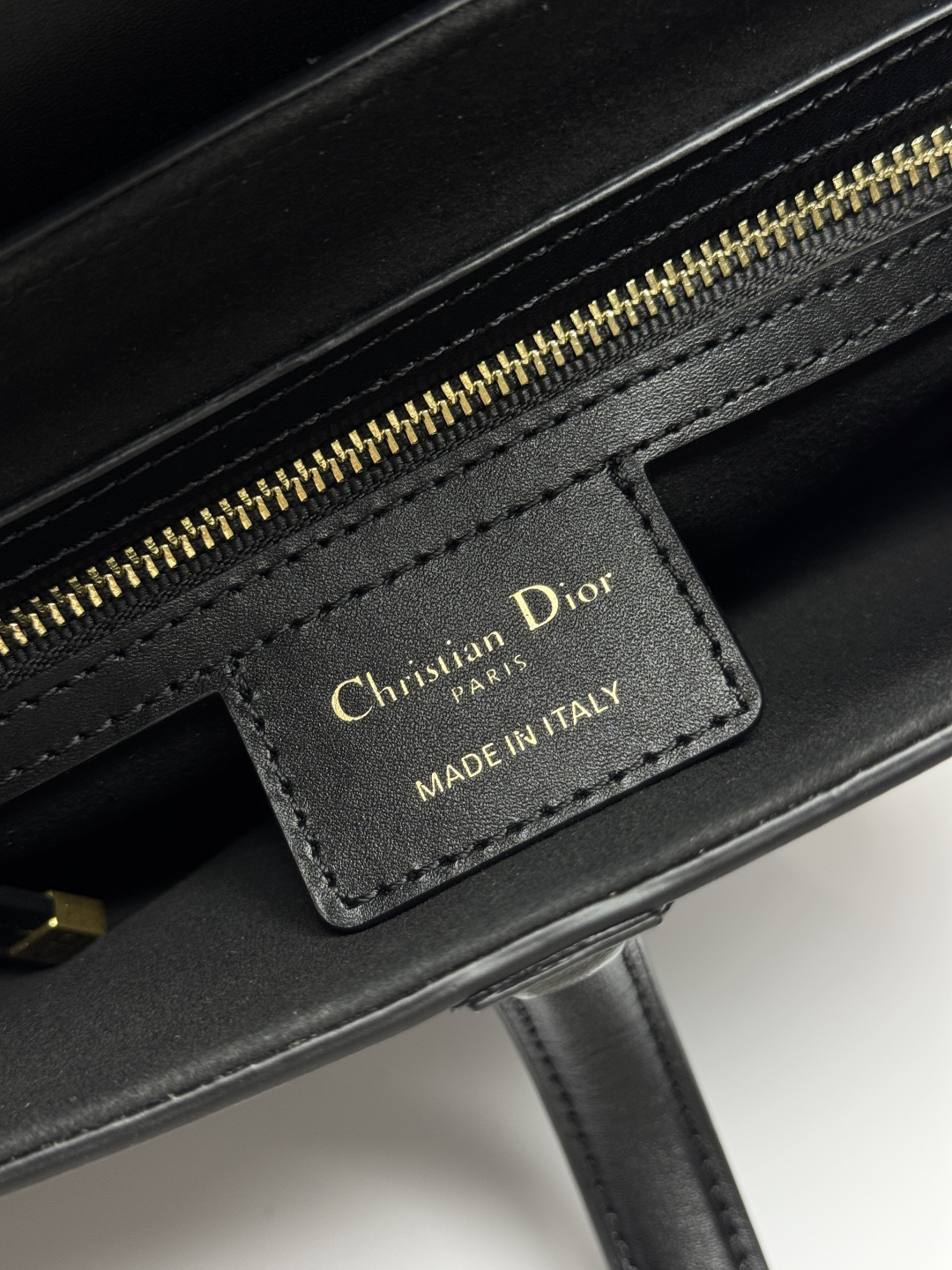 Dior 原單馬鞍包 全黑五金設計單肩斜背包極簡高級款| 8 Dior 原單馬鞍包 全黑五金設計單肩斜背包極簡高級款