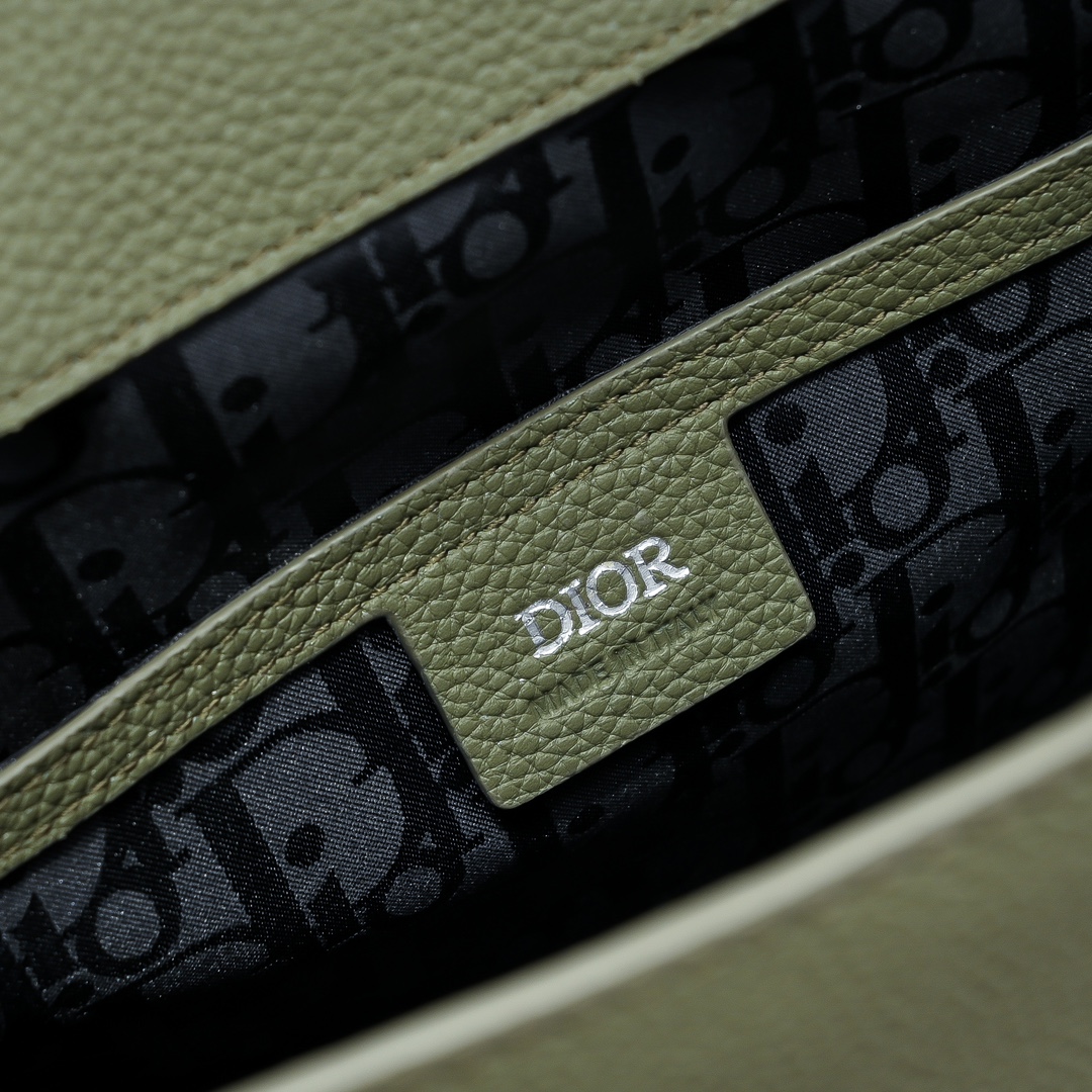 Dior 高仿 Rider軍綠粒面牛皮後背包大容量旅行包| 8 Dior 高仿 Rider軍綠粒面牛皮後背包大容量旅行包