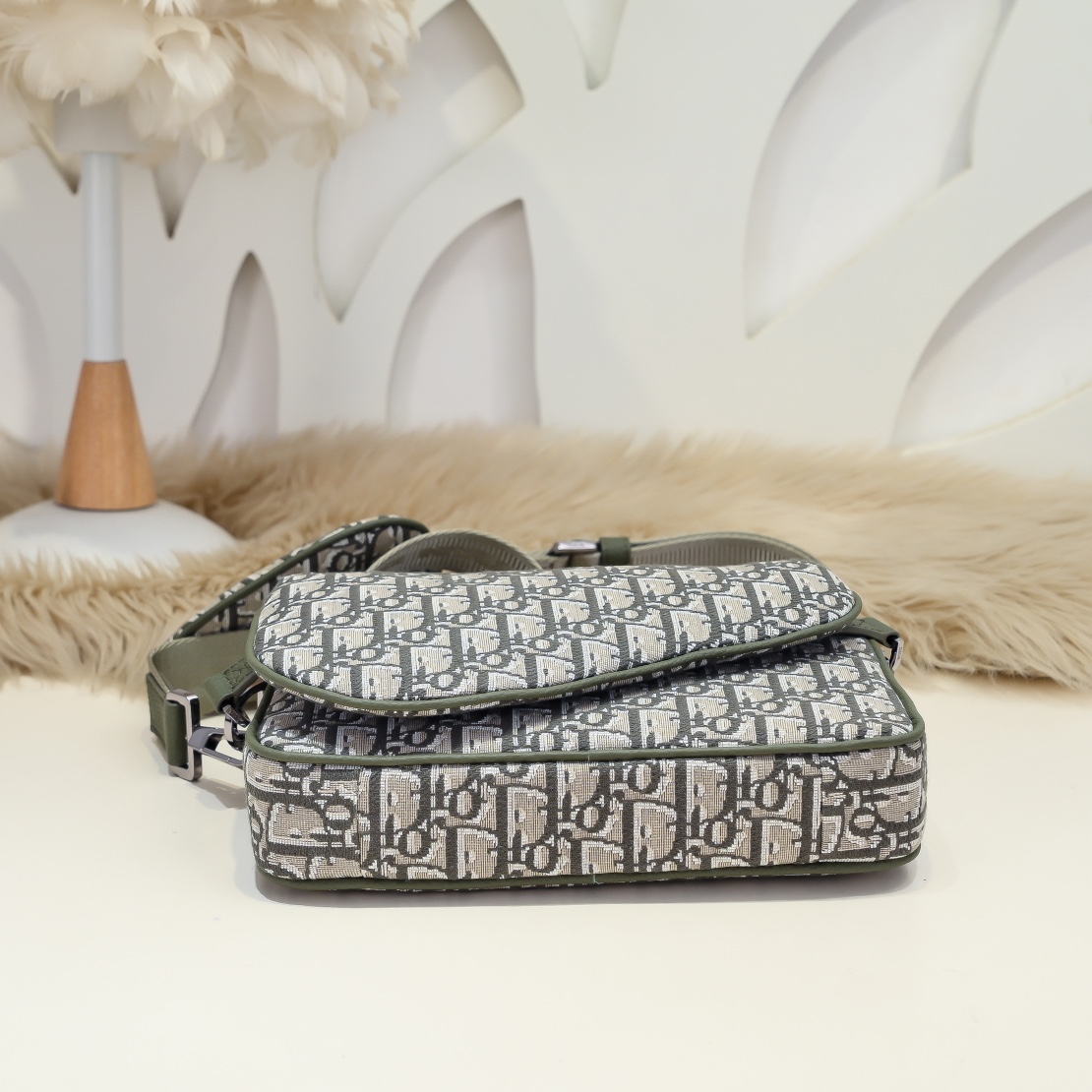 Dior 一比一 Safari Oblique半月斜背包軍綠拼色款| 9 Dior 一比一 Safari Oblique半月斜背包軍綠拼色款