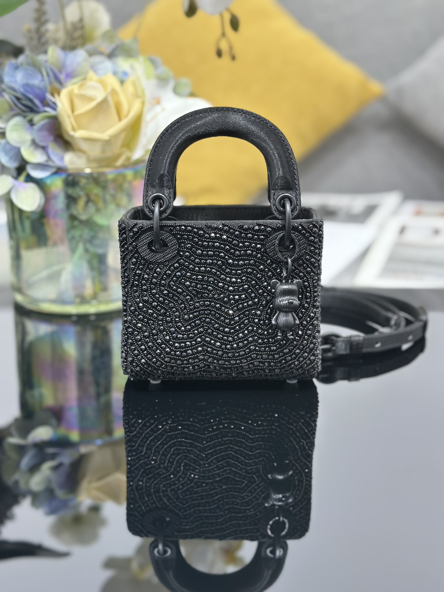 一比一Dior Lady Dior黑色串珠刺繡迷你戴妃包斜挎女包| 14 一比一Dior Lady Dior黑色串珠刺繡迷你戴妃包斜挎女包