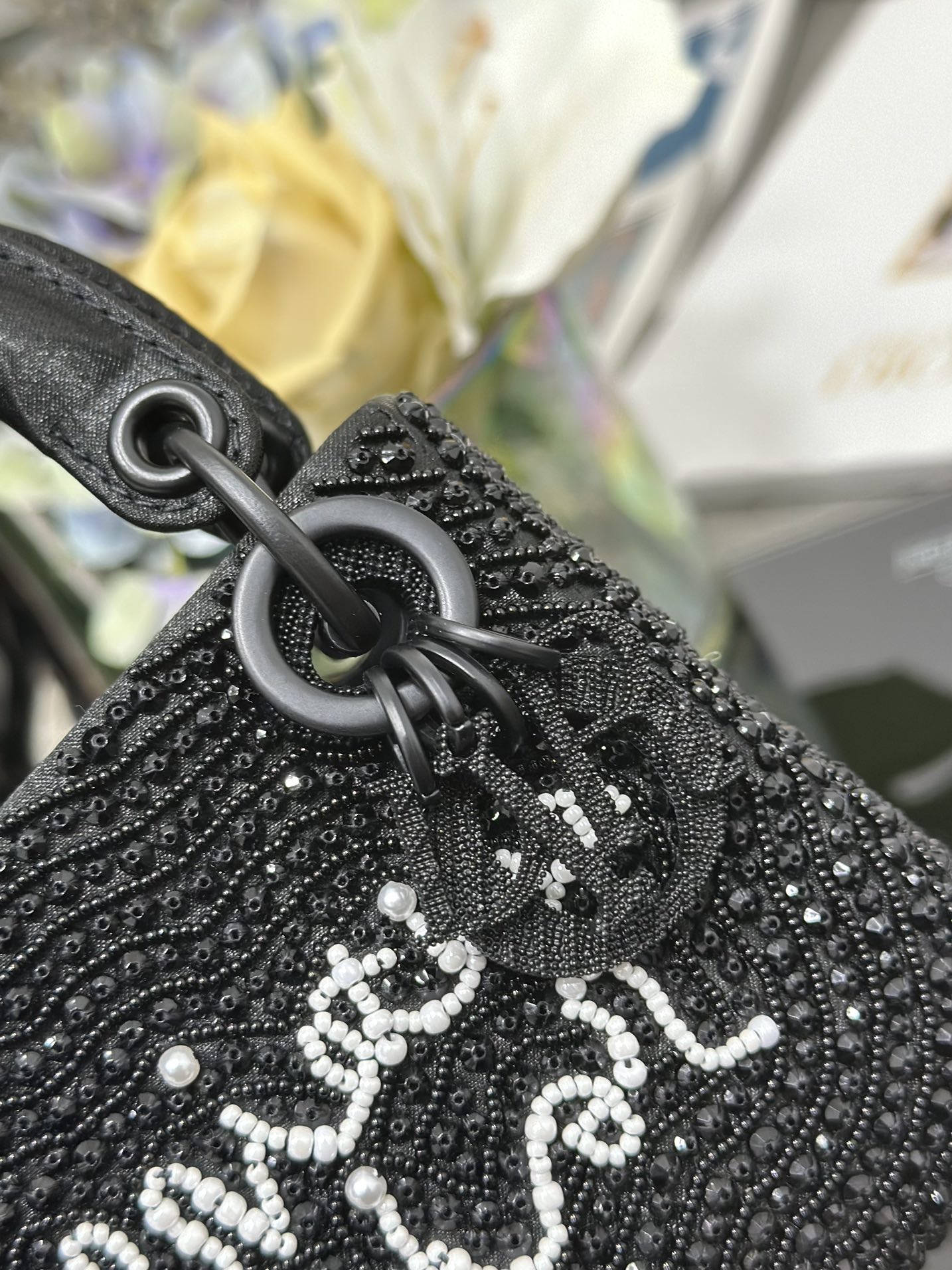 一比一Dior Lady Dior黑色串珠刺繡迷你戴妃包斜挎女包| 12 一比一Dior Lady Dior黑色串珠刺繡迷你戴妃包斜挎女包