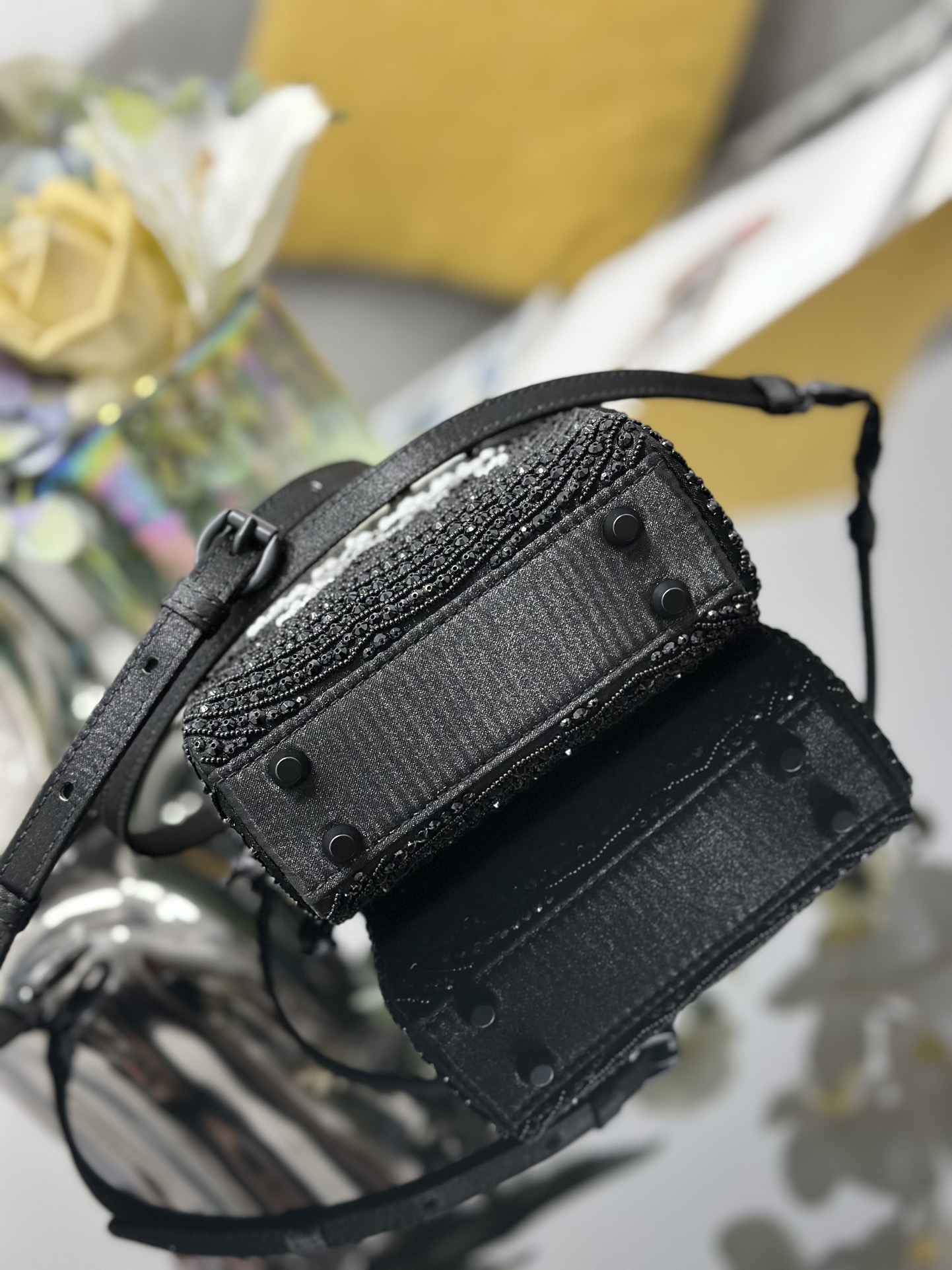 一比一Dior Lady Dior黑色串珠刺繡迷你戴妃包斜挎女包| 10 一比一Dior Lady Dior黑色串珠刺繡迷你戴妃包斜挎女包