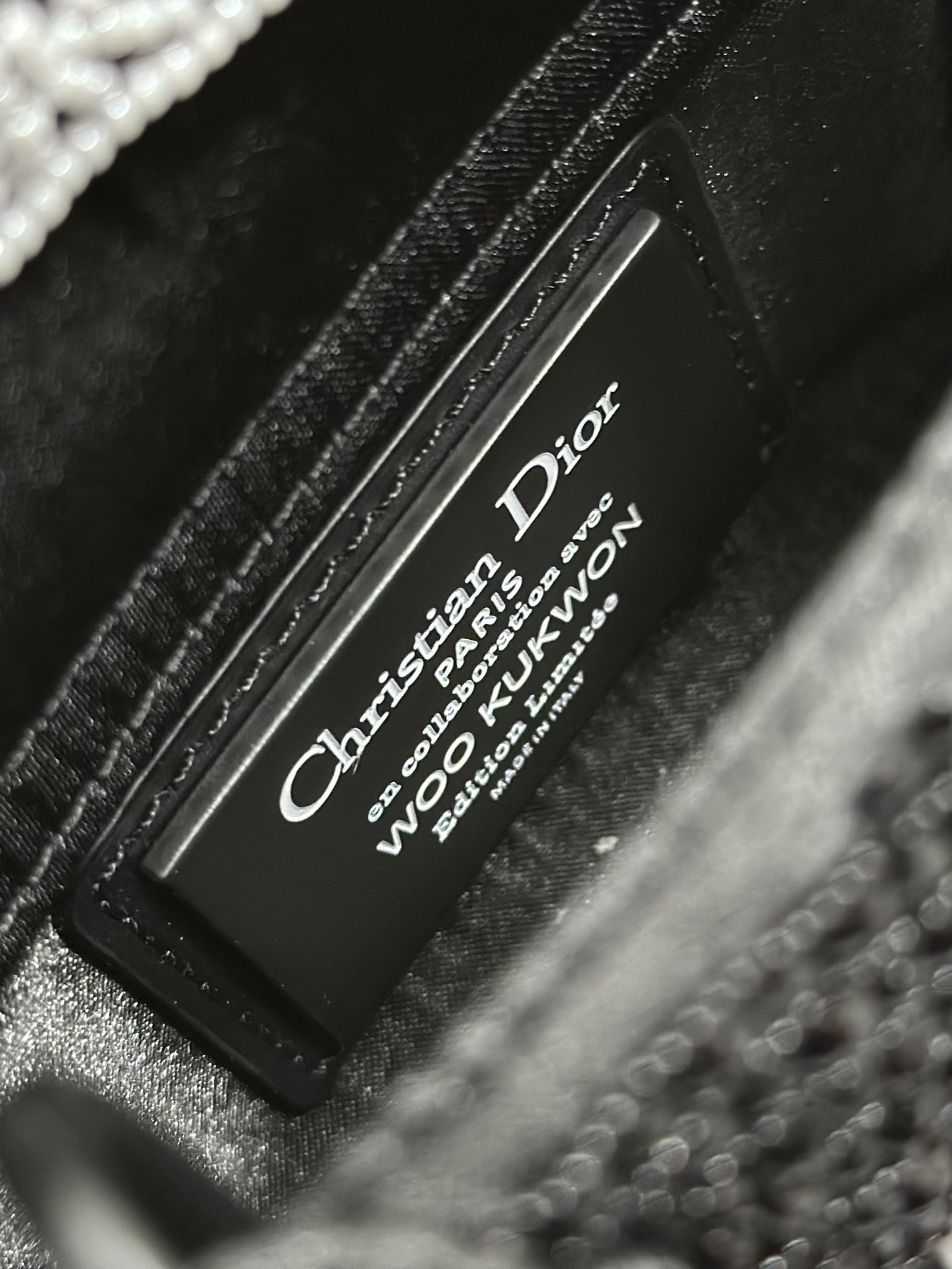 一比一Dior Lady Dior黑色串珠刺繡迷你戴妃包斜挎女包| 7 一比一Dior Lady Dior黑色串珠刺繡迷你戴妃包斜挎女包