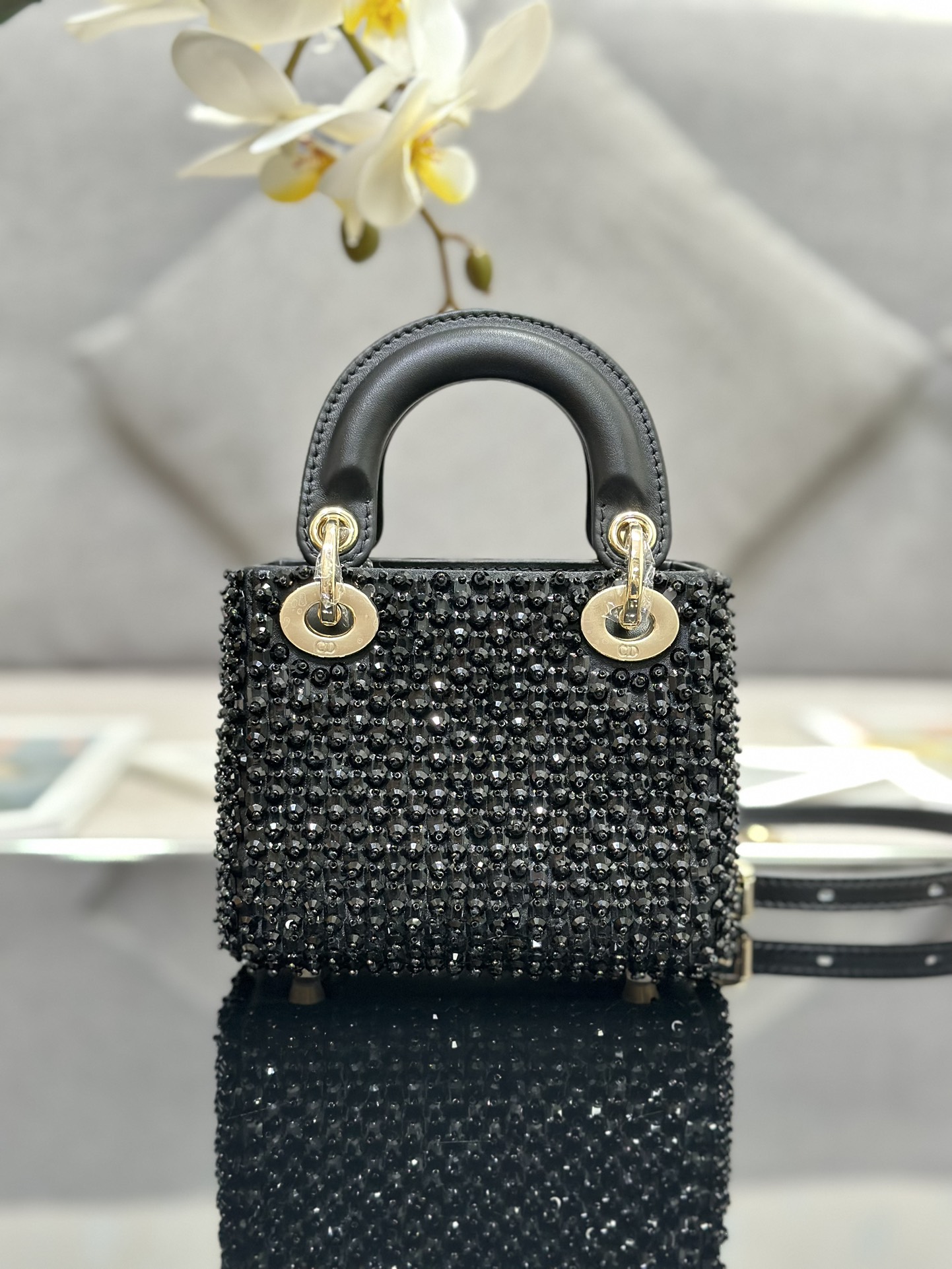 高仿Dior Lady Dior黑色滿鑽迷你戴妃包時尚斜挎包| 14 高仿Dior Lady Dior黑色滿鑽迷你戴妃包時尚斜挎包