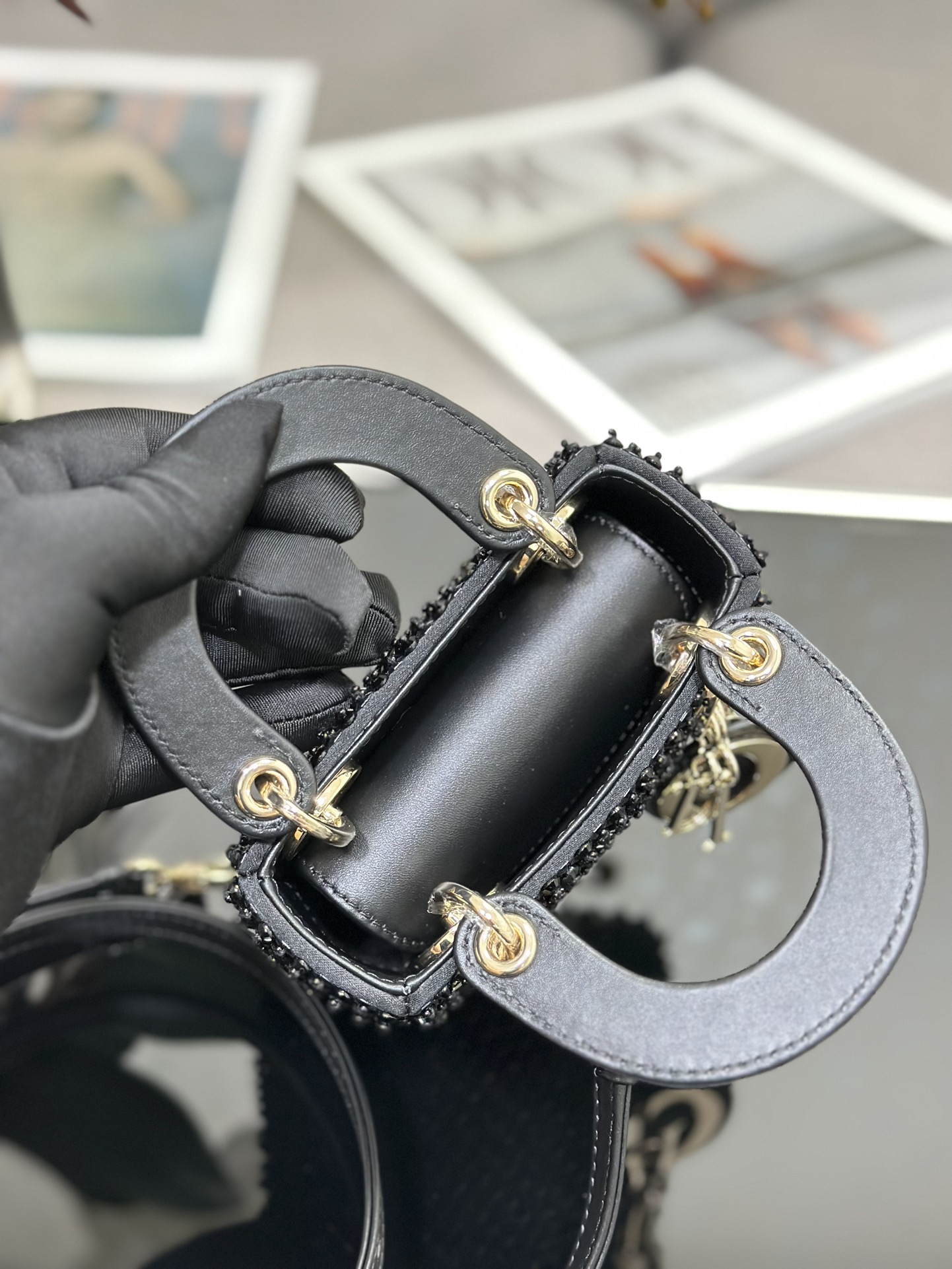 高仿Dior Lady Dior黑色滿鑽迷你戴妃包時尚斜挎包| 9 高仿Dior Lady Dior黑色滿鑽迷你戴妃包時尚斜挎包