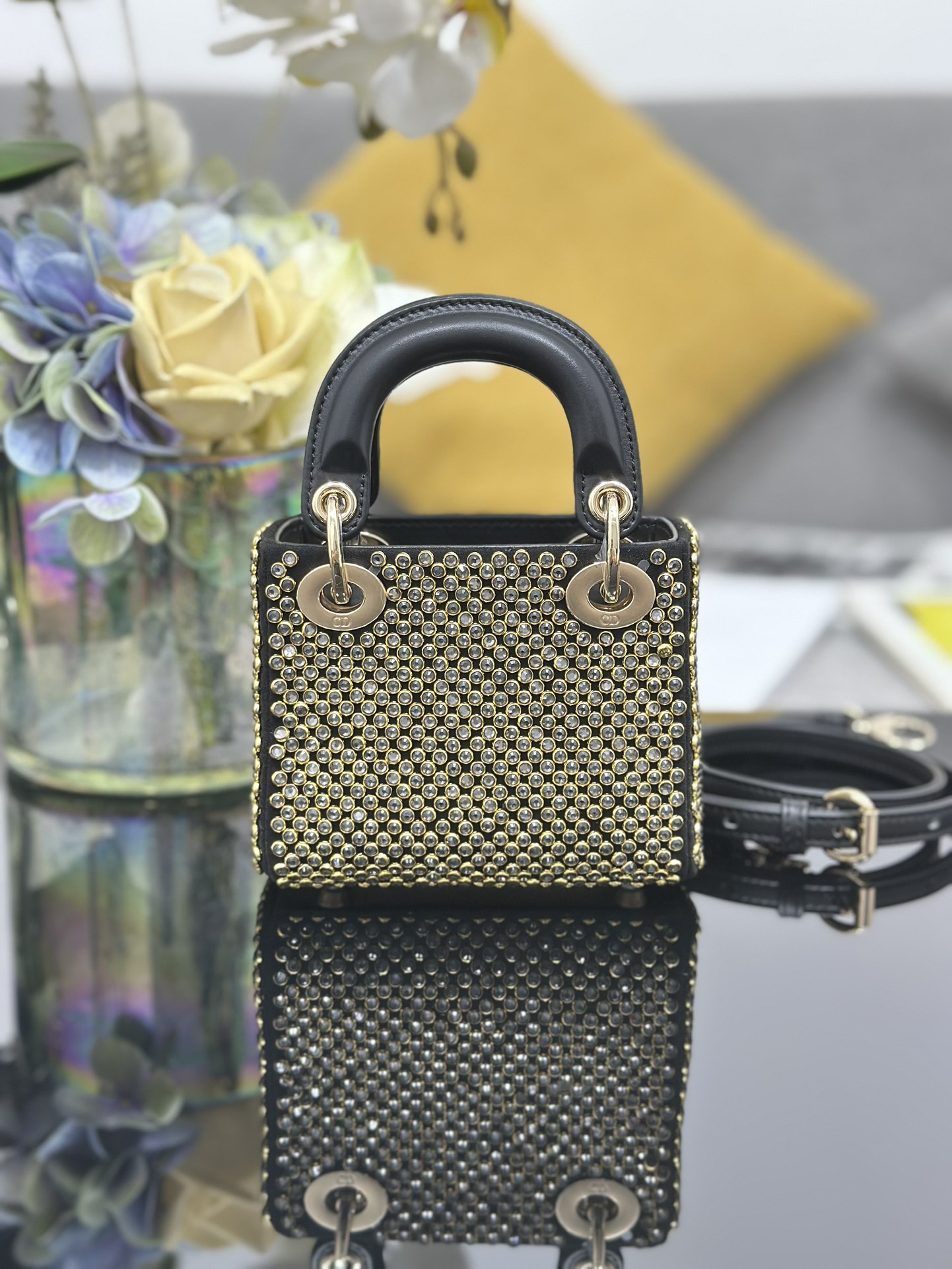 原單Dior Lady Dior金色鉚釘迷你包 晚宴風鏈條手提包| 14 原單Dior Lady Dior金色鉚釘迷你包 晚宴風鏈條手提包