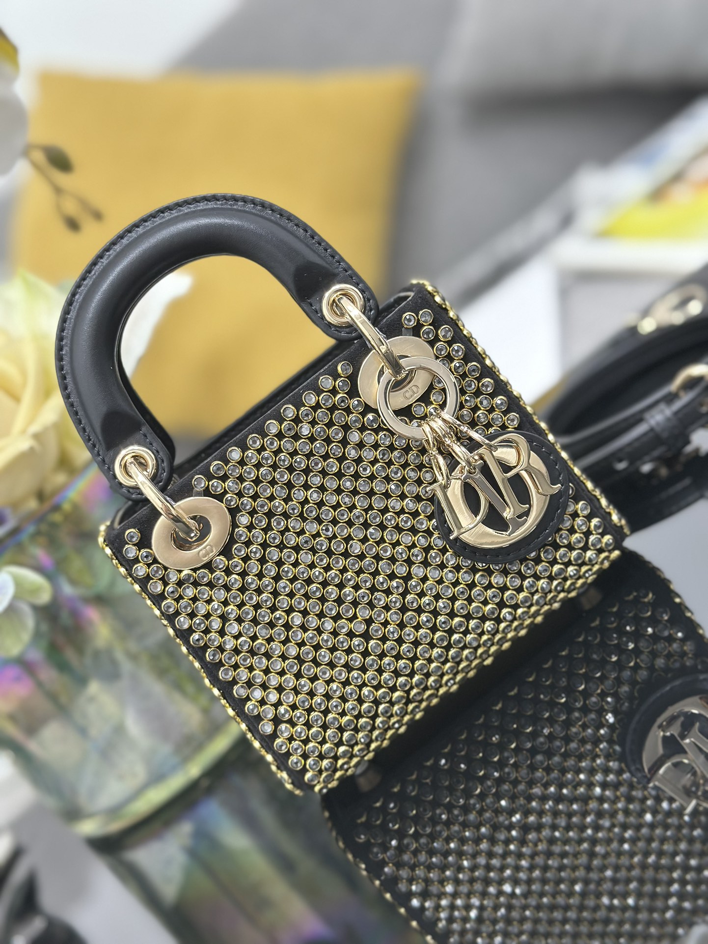 原單Dior Lady Dior金色鉚釘迷你包 晚宴風鏈條手提包| 11 原單Dior Lady Dior金色鉚釘迷你包 晚宴風鏈條手提包