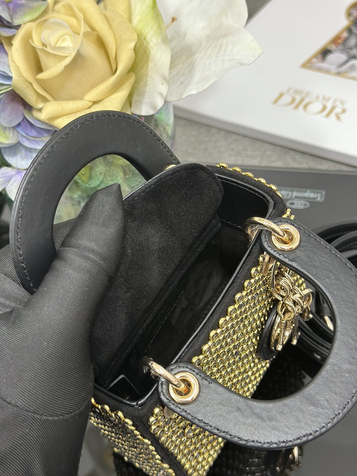 原單Dior Lady Dior金色鉚釘迷你包 晚宴風鏈條手提包| 8 原單Dior Lady Dior金色鉚釘迷你包 晚宴風鏈條手提包