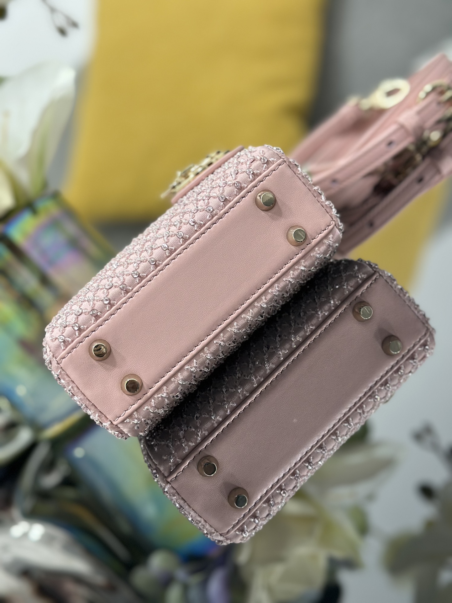A貨Dior Lady Dior粉色鑽飾迷你包 甜美風精品手提包| 12 A貨Dior Lady Dior粉色鑽飾迷你包 甜美風精品手提包
