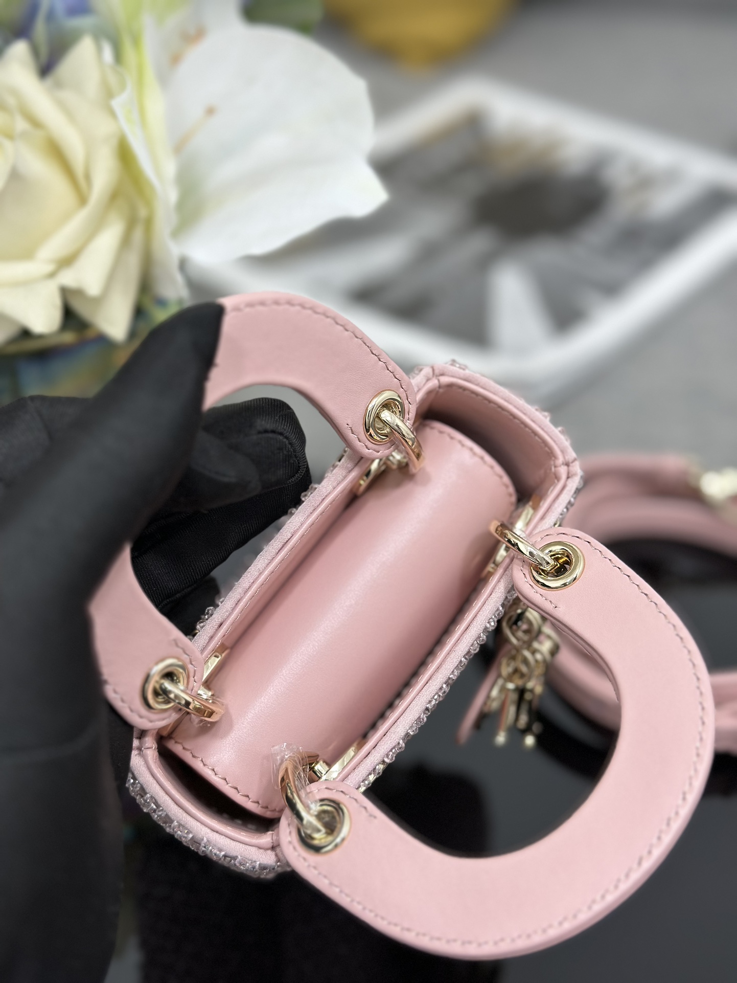 A貨Dior Lady Dior粉色鑽飾迷你包 甜美風精品手提包| 9 A貨Dior Lady Dior粉色鑽飾迷你包 甜美風精品手提包
