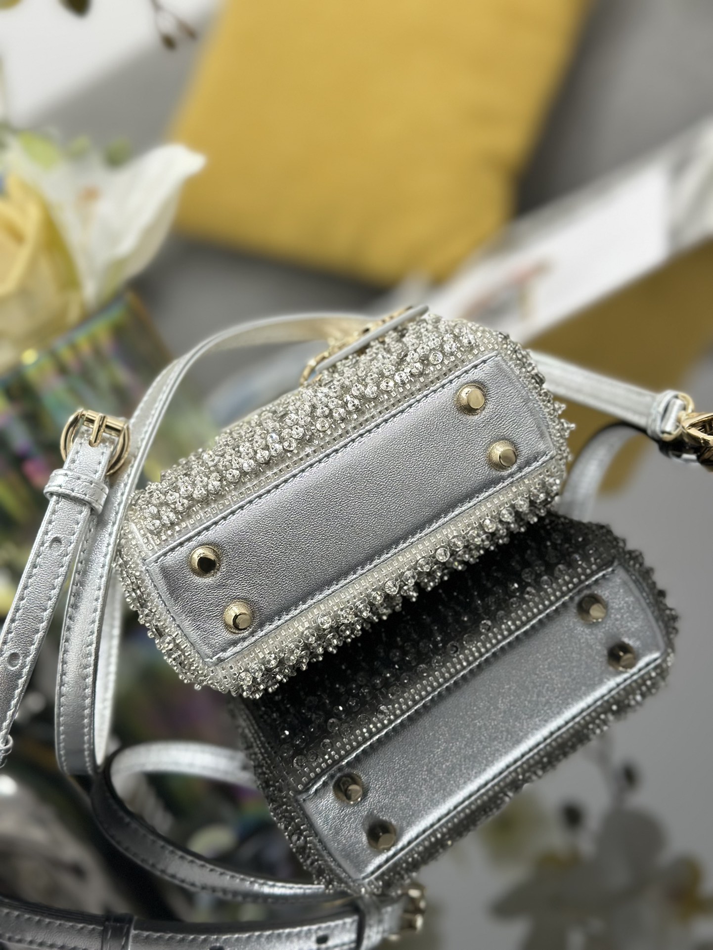 一比一Dior Lady Dior銀色水鑽迷你包 高級感精品女包| 12 一比一Dior Lady Dior銀色水鑽迷你包 高級感精品女包