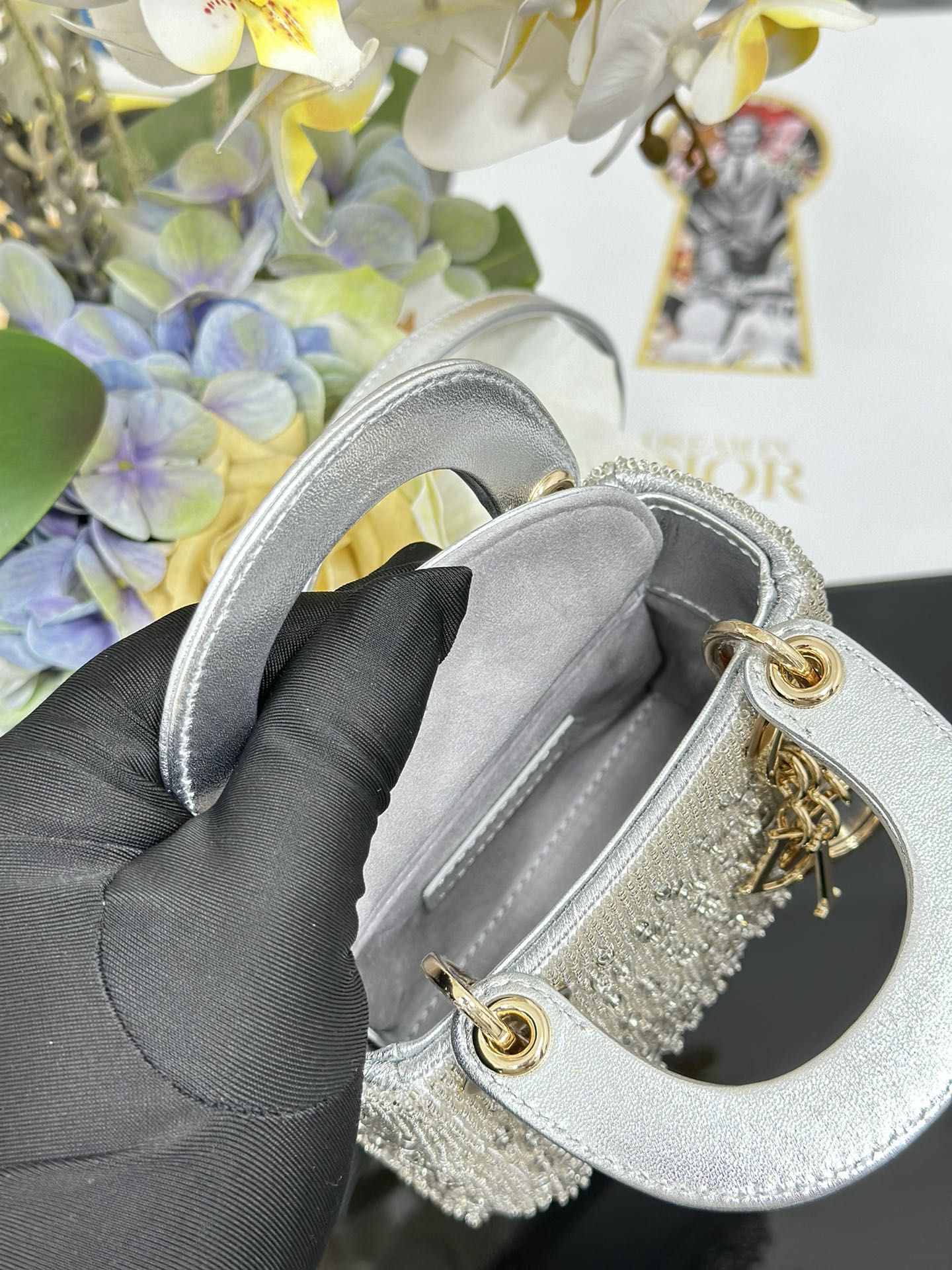 一比一Dior Lady Dior銀色水鑽迷你包 高級感精品女包| 8 一比一Dior Lady Dior銀色水鑽迷你包 高級感精品女包