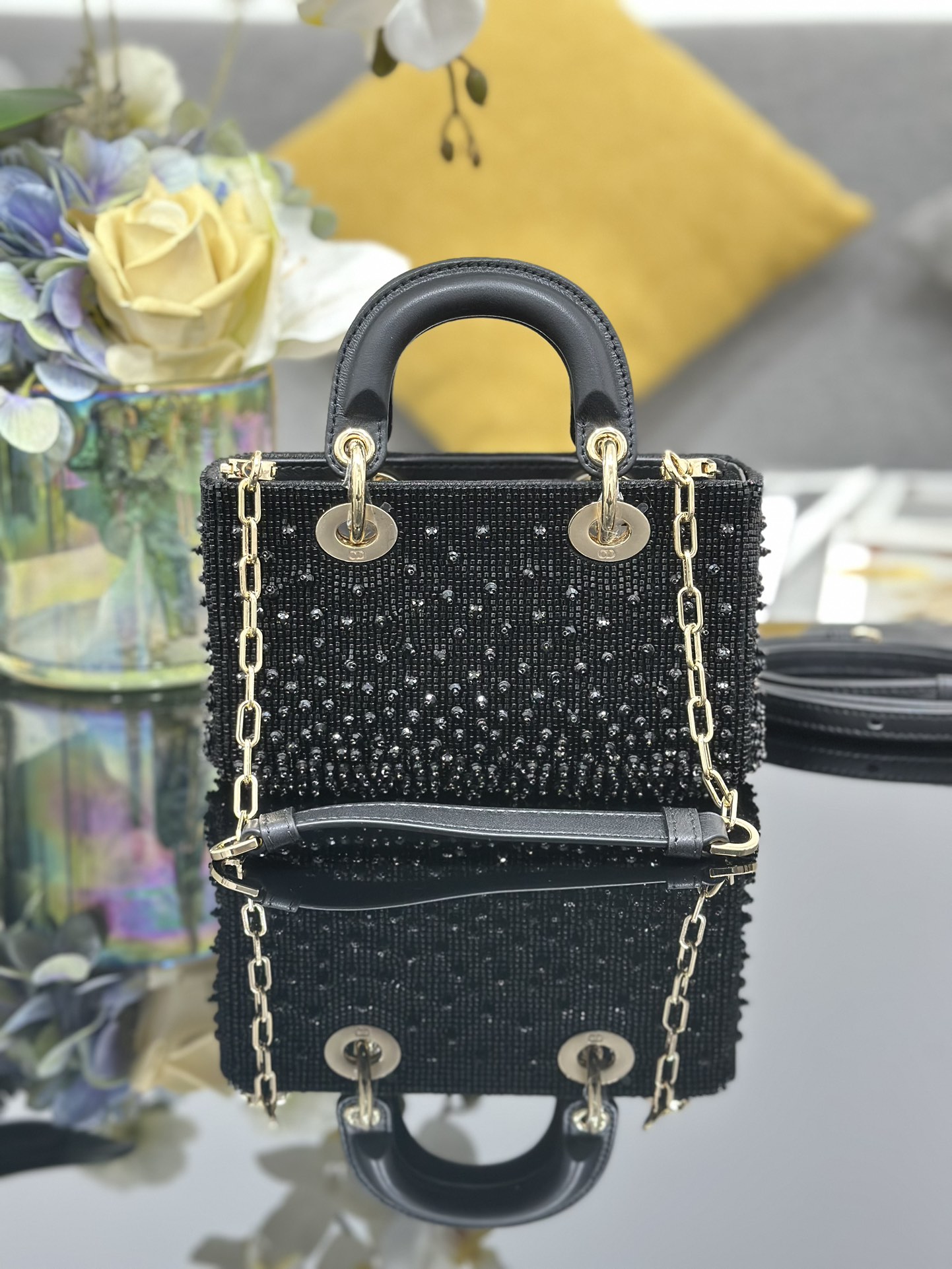 高仿Dior Lady Dior黑色水鑽肩背包 精品晚宴迷你包| 14 高仿Dior Lady Dior黑色水鑽肩背包 精品晚宴迷你包