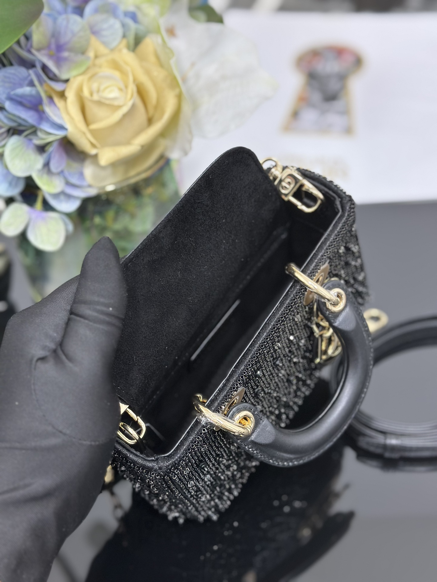 高仿Dior Lady Dior黑色水鑽肩背包 精品晚宴迷你包| 8 高仿Dior Lady Dior黑色水鑽肩背包 精品晚宴迷你包