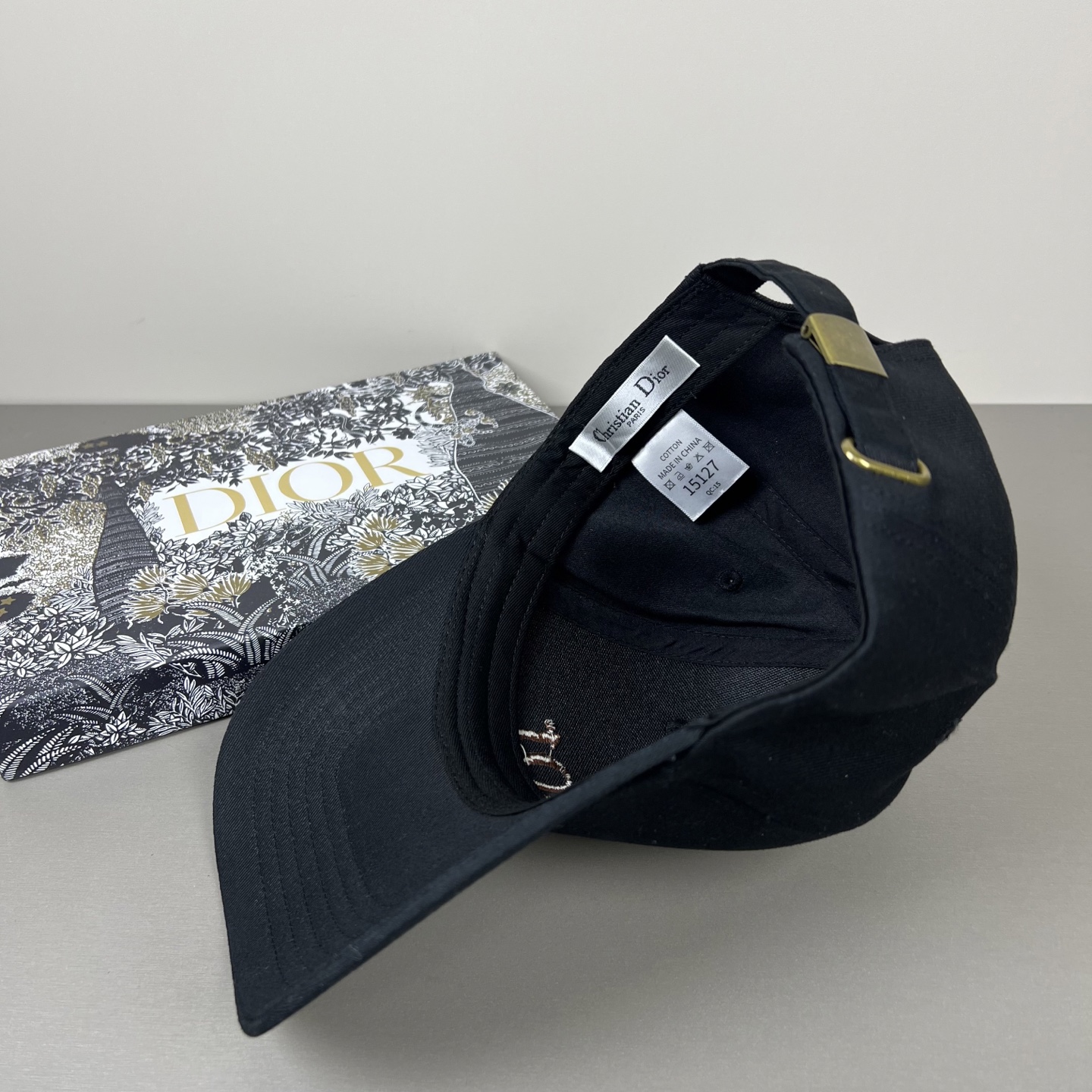 Dior A貨經典黑色刺繡Logo棒球帽男女同款鴨舌帽| 12 Dior A貨經典黑色刺繡Logo棒球帽男女同款鴨舌帽