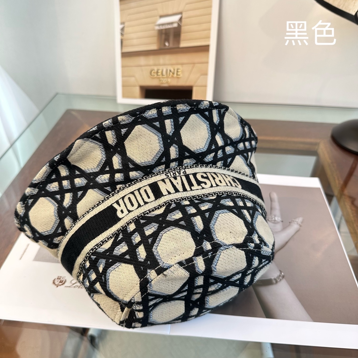 高仿Dior Oblique漁夫帽 黑色滿版刺繡款| 9 高仿Dior Oblique漁夫帽 黑色滿版刺繡款