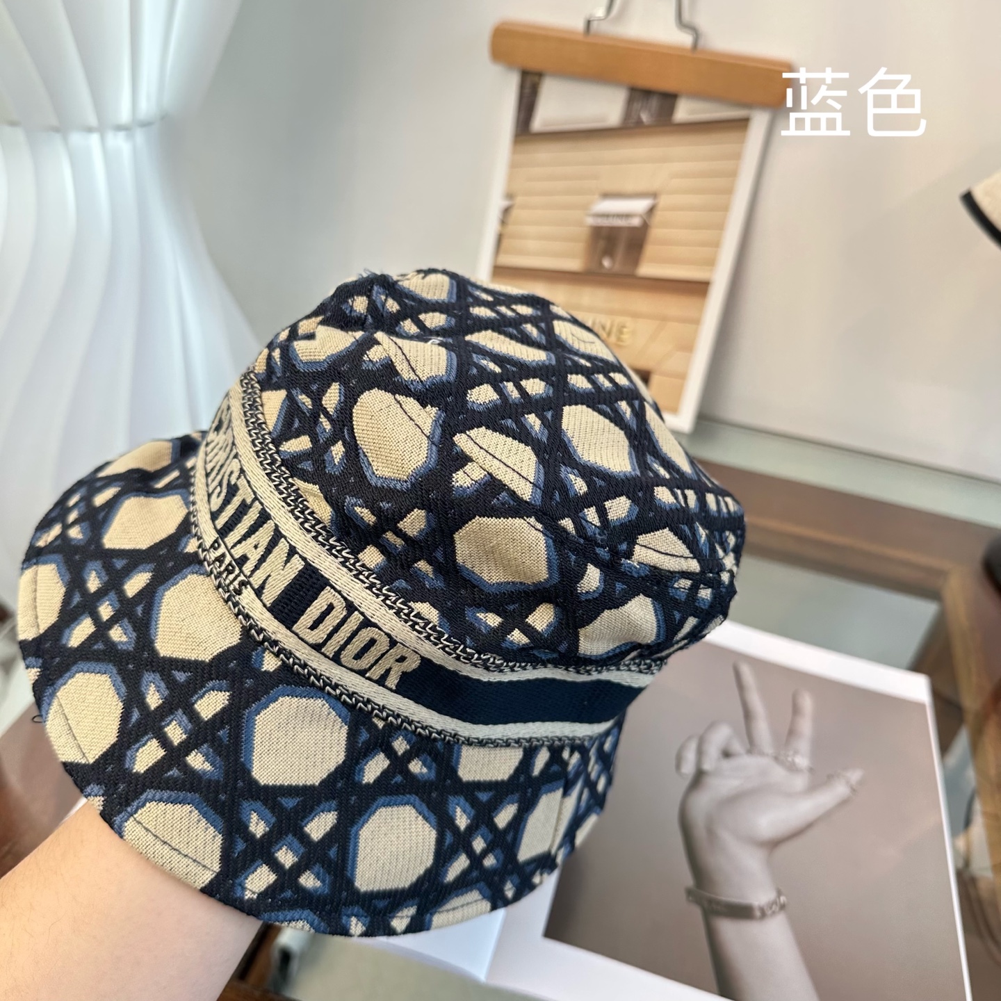 一比一Dior藍色Oblique漁夫帽 精品滿版提花帽| 11 一比一Dior藍色Oblique漁夫帽 精品滿版提花帽