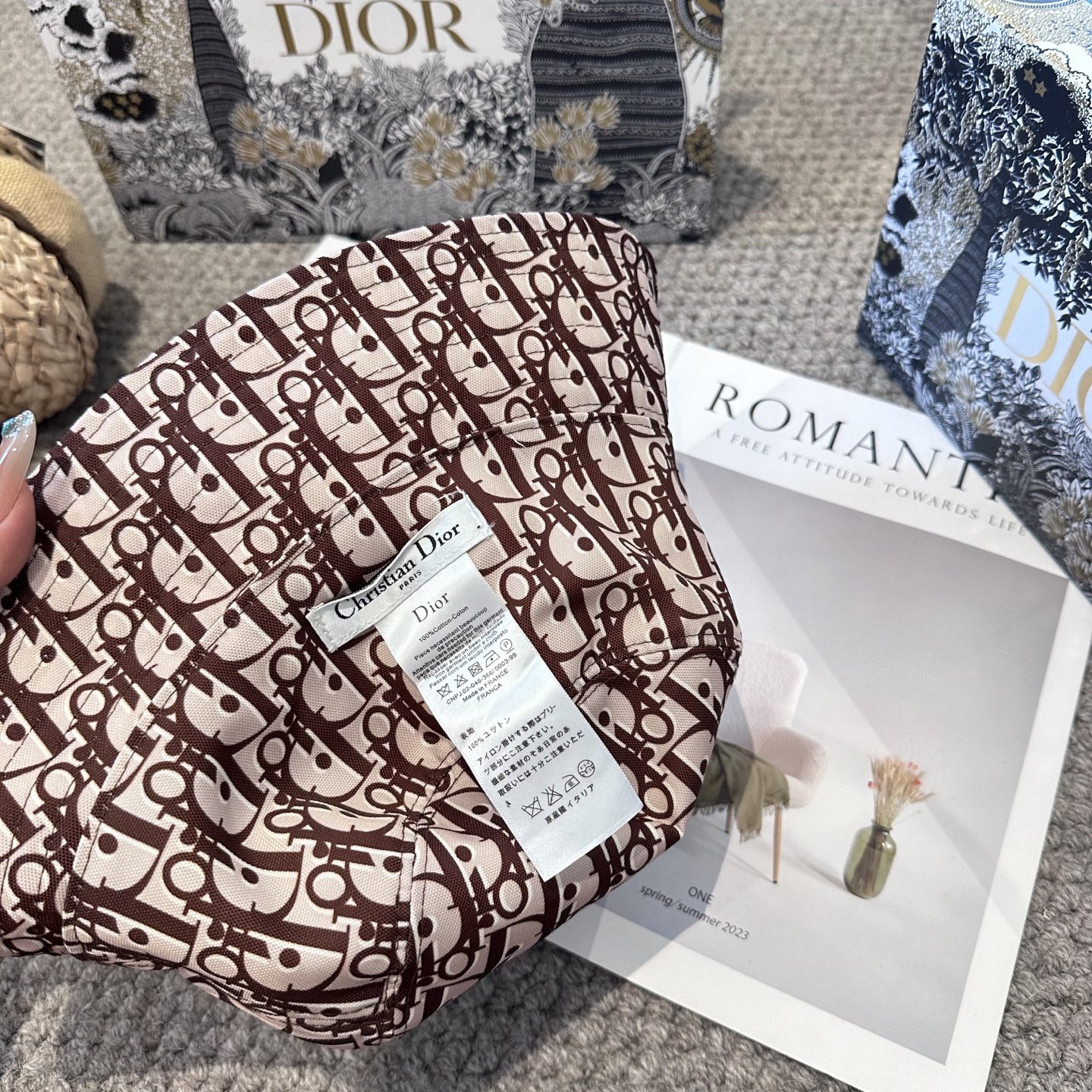 高仿Dior米白刺繡漁夫帽 簡約百搭精品帽款| 9 高仿Dior米白刺繡漁夫帽 簡約百搭精品帽款