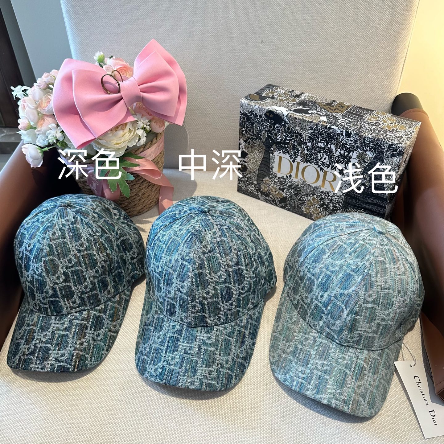 Dior高仿字母老花棒球帽 經典刺繡鴨舌帽藍色款| 6 Dior高仿字母老花棒球帽 經典刺繡鴨舌帽藍色款