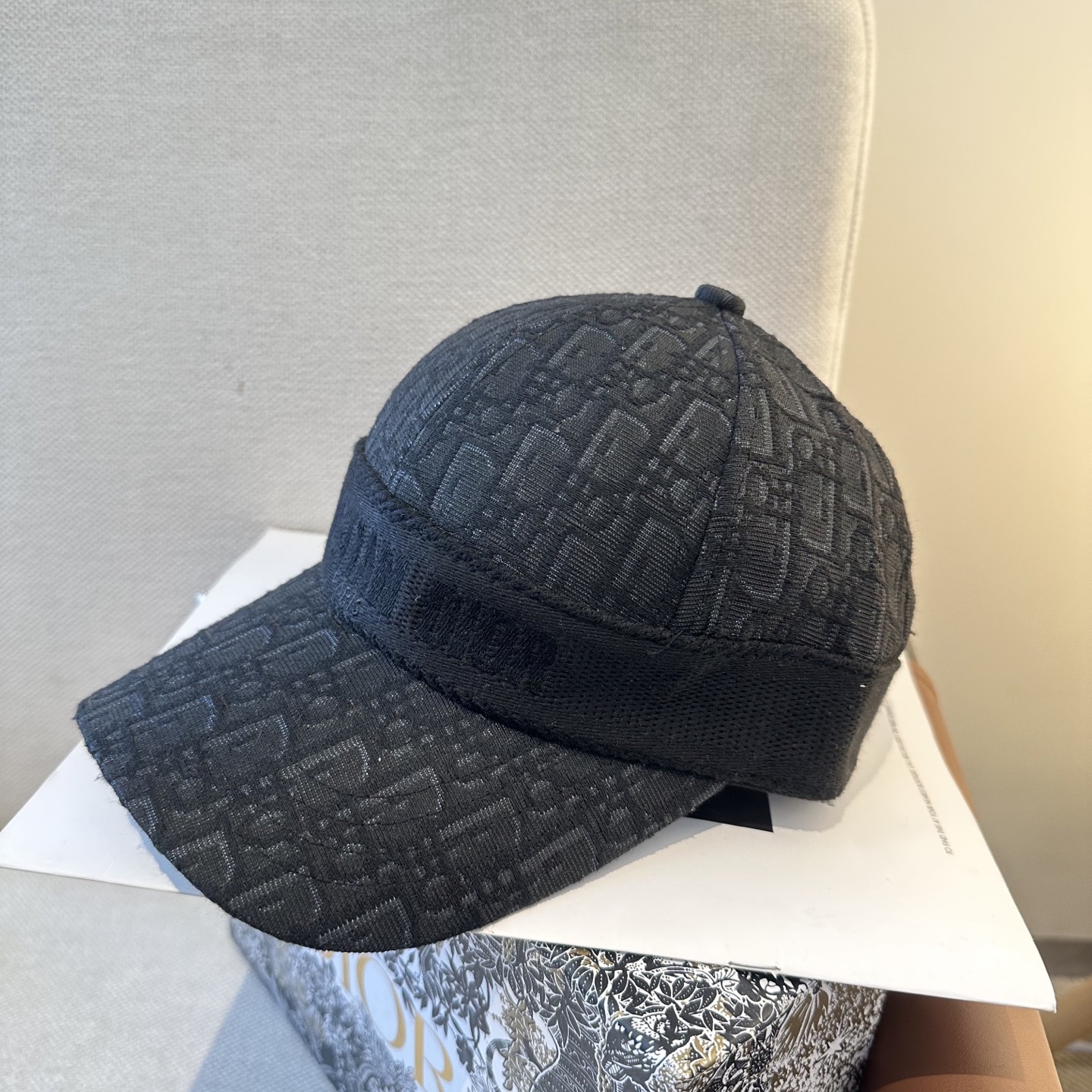 Dior一比一黑色拼接棒球帽 Christian Dior Paris潮流帽款| 14 Dior一比一黑色拼接棒球帽 Christian Dior Paris潮流帽款