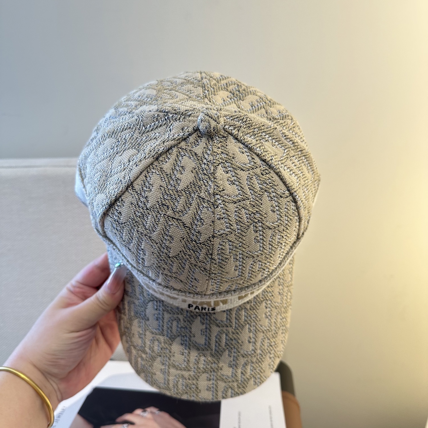 Dior高仿米白老花刺繡棒球帽 精品休閒鴨舌帽| 8 Dior高仿米白老花刺繡棒球帽 精品休閒鴨舌帽