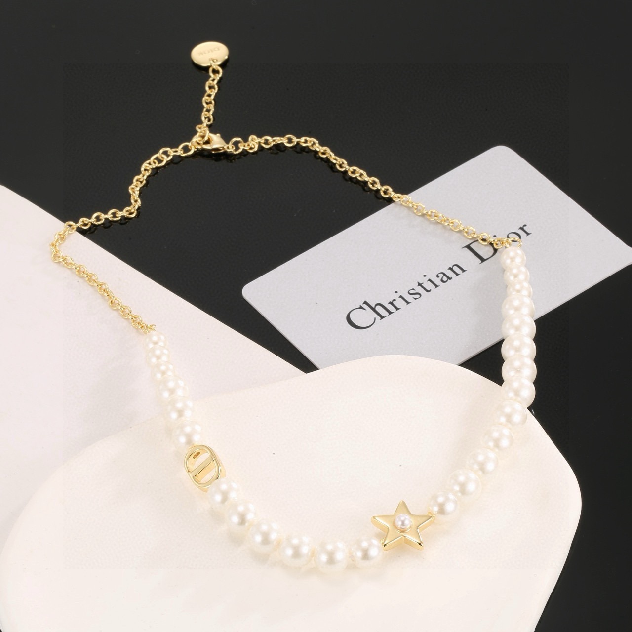 高仿 Dior珍珠星星手鏈女款法式輕奢飾品| 8 高仿 Dior珍珠星星手鏈女款法式輕奢飾品