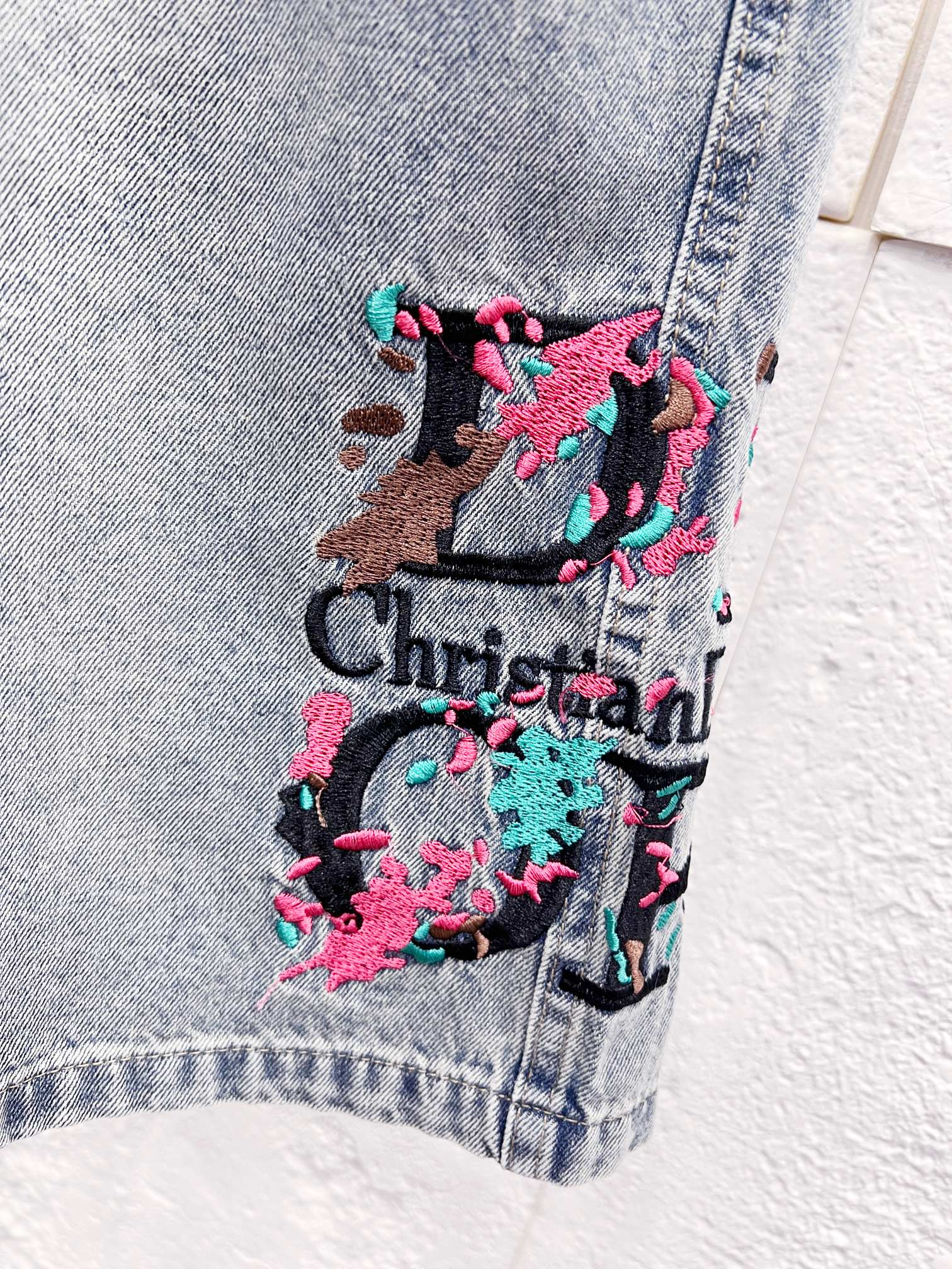 Dior精緻版刺繡牛仔短褲男士寬鬆休閒丹寧五分褲| 13 Dior精緻版刺繡牛仔短褲男士寬鬆休閒丹寧五分褲