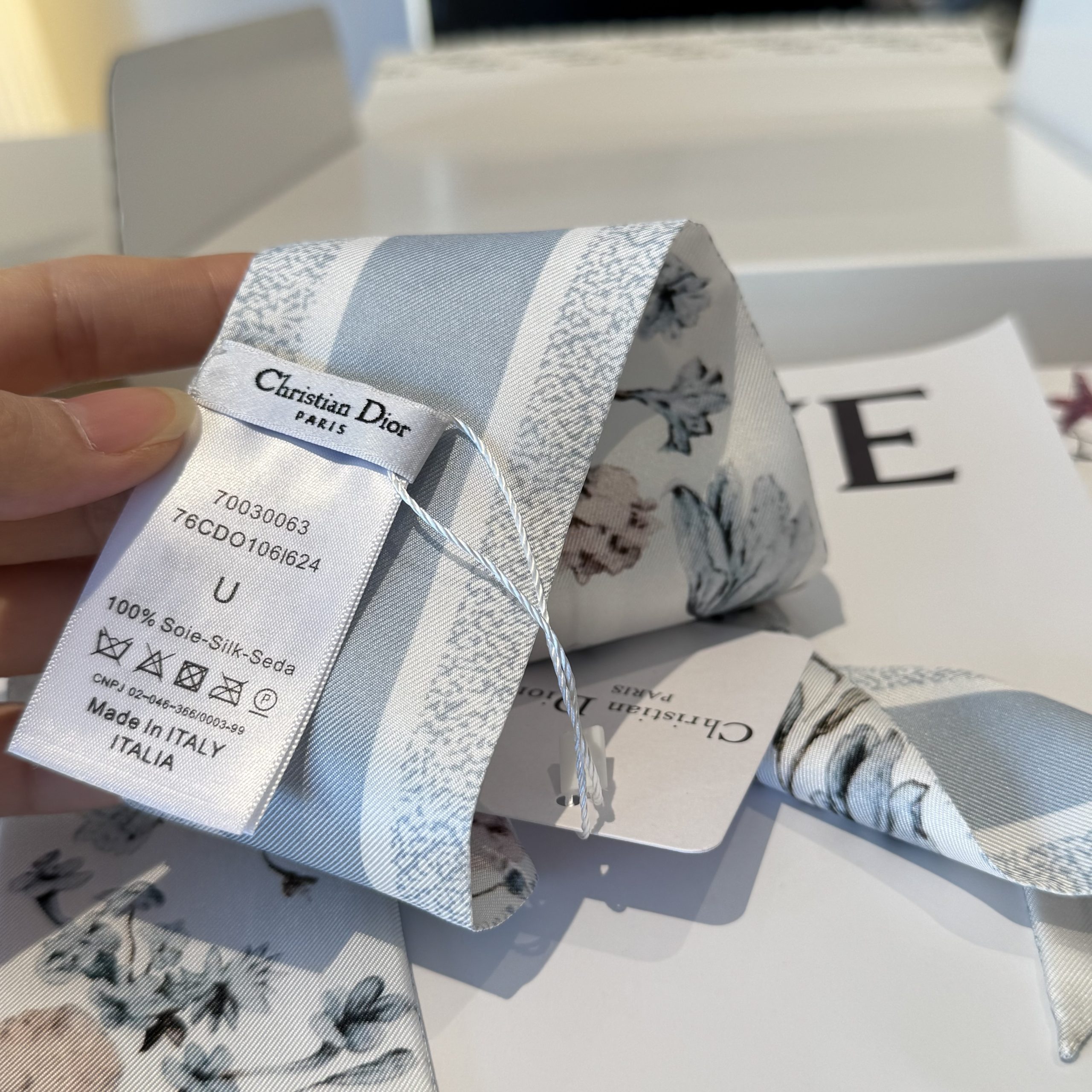 Dior一比一花卉絲巾印花髮帶高級感精品絲帶| 7 Dior一比一花卉絲巾印花髮帶高級感精品絲帶