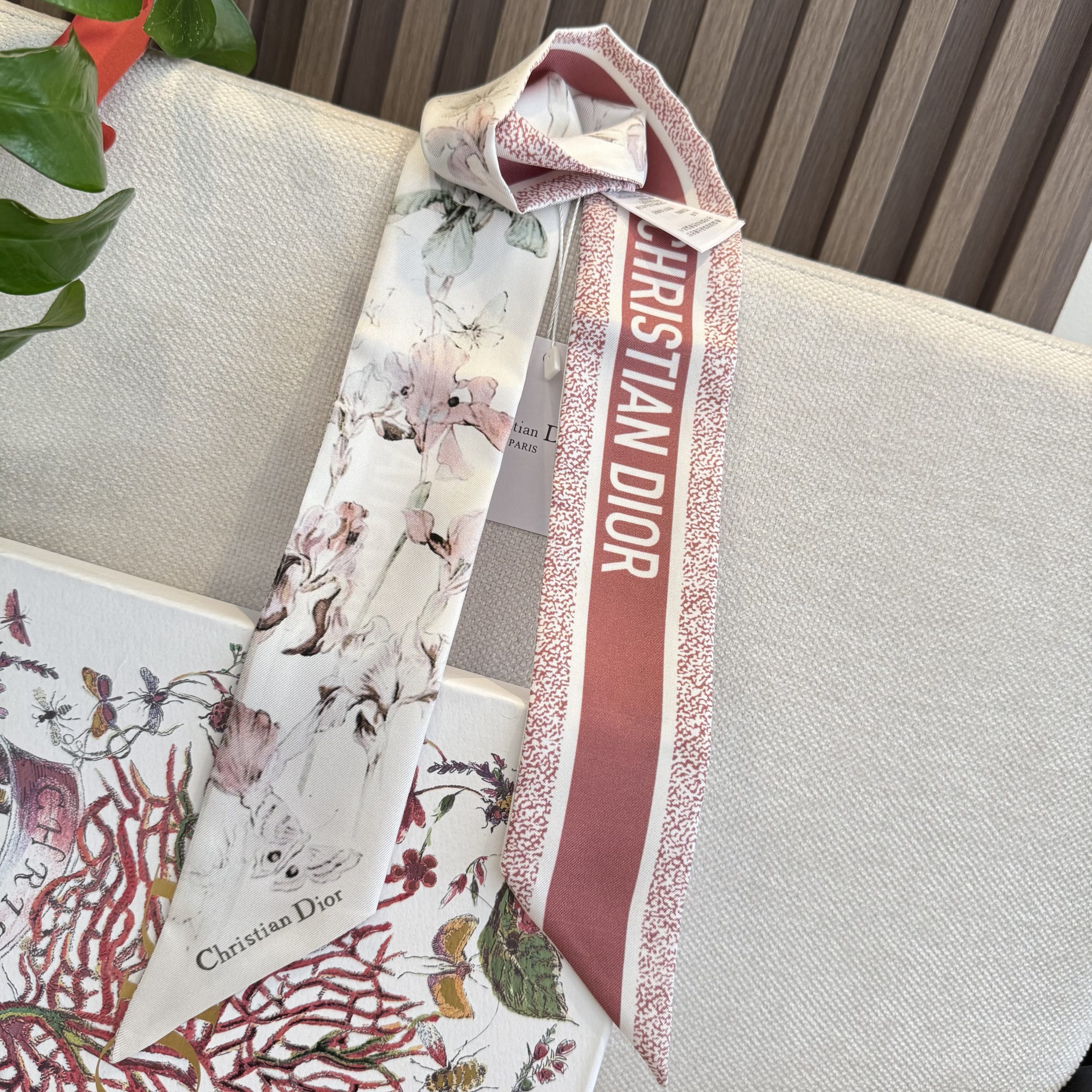 Dior一比一粉色花卉飄帶絲巾法式雙面小絲帶| 11 Dior一比一粉色花卉飄帶絲巾法式雙面小絲帶