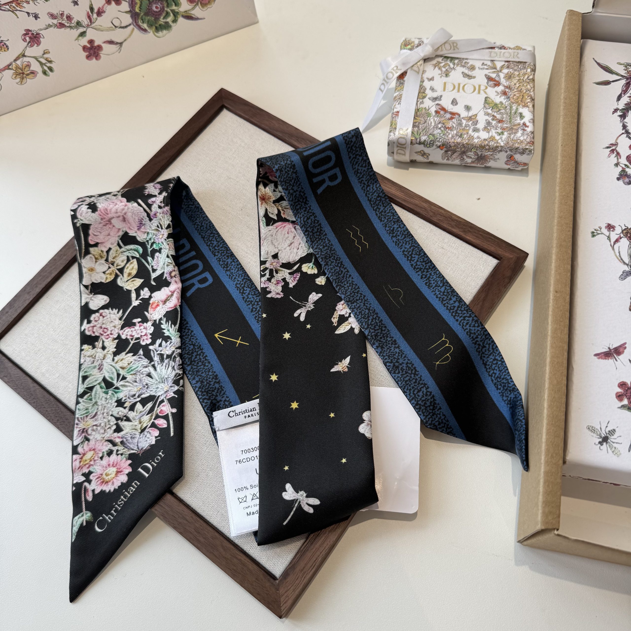 Dior原單黑色花卉星空雙面絲巾高級感飄帶| 8 Dior原單黑色花卉星空雙面絲巾高級感飄帶