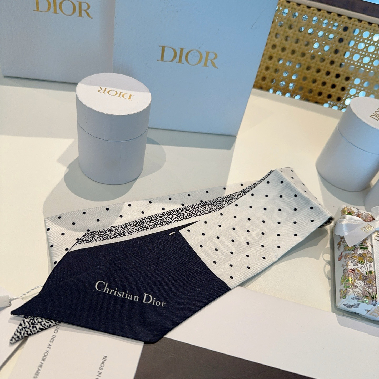 Dior高仿波點雙面絲巾髮帶 黑白撞色法式精品飄帶| 13 Dior高仿波點雙面絲巾髮帶 黑白撞色法式精品飄帶