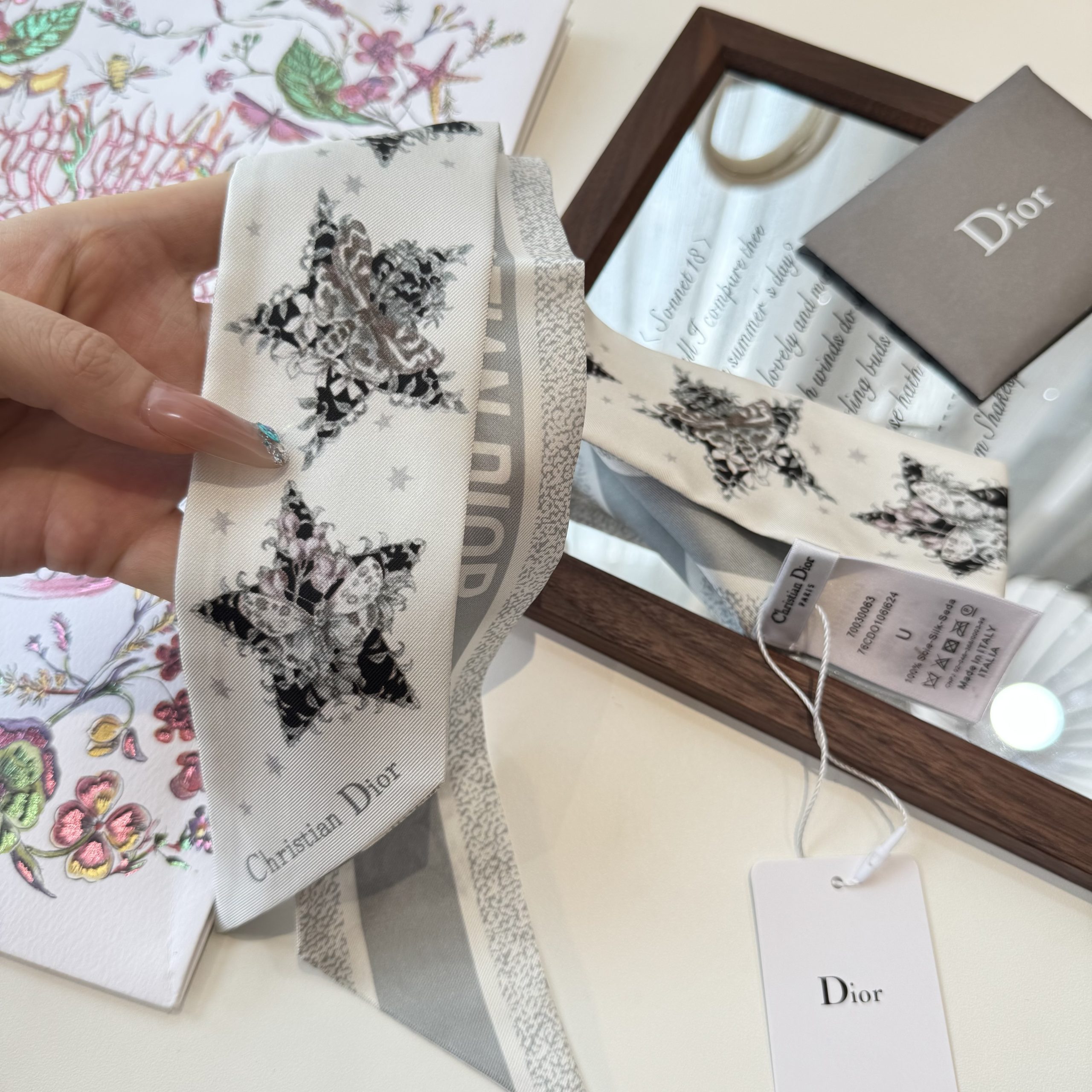 Dior原單黑白星芒絲巾髮帶 高端雙面法式精品飄帶| 7 Dior原單黑白星芒絲巾髮帶 高端雙面法式精品飄帶