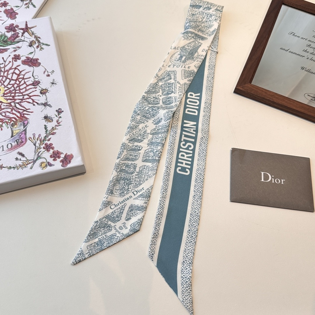 Dior高仿地圖印花絲巾髮帶 藍灰雙面窄版精品飄帶| 10 Dior高仿地圖印花絲巾髮帶 藍灰雙面窄版精品飄帶