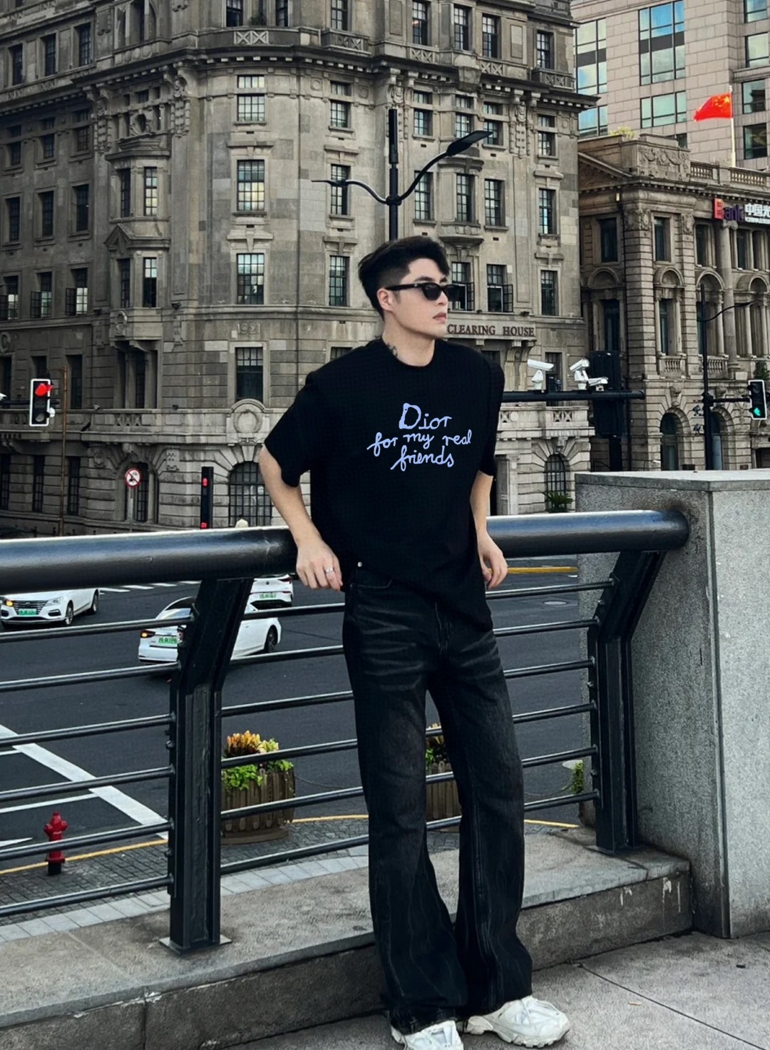 Dior復刻手寫字母寬鬆短袖T恤潮流百搭男女同款| 9 Dior復刻手寫字母寬鬆短袖T恤潮流百搭男女同款