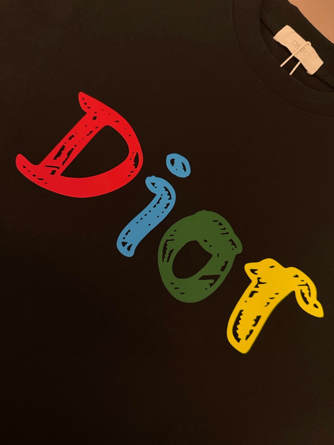 Dior原單彩色塗鴉Logo短袖T恤時尚休閒百搭款| 12 Dior原單彩色塗鴉Logo短袖T恤時尚休閒百搭款