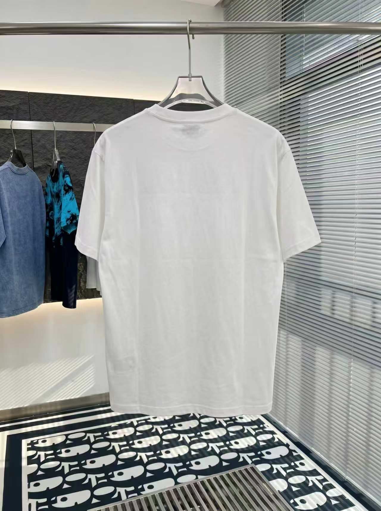 Dior一比一藍色字母刺繡短袖T恤精品休閒百搭款| 7 Dior一比一藍色字母刺繡短袖T恤精品休閒百搭款