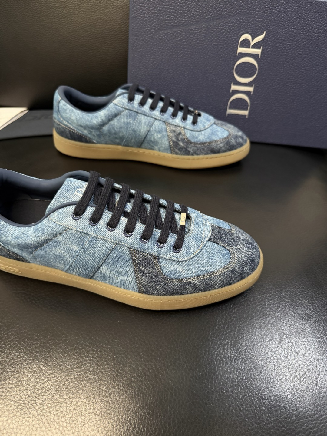 Dior 高仿牛仔拼接低幫運動鞋 復古丹寧休閒百搭款| 10 Dior 高仿牛仔拼接低幫運動鞋 復古丹寧休閒百搭款