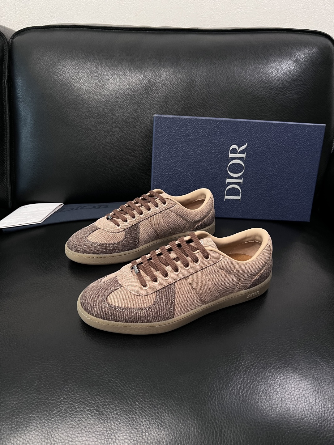 Dior 一比一棕色復古拼接低幫休閒鞋 百搭運動鞋| 14 Dior 一比一棕色復古拼接低幫休閒鞋 百搭運動鞋