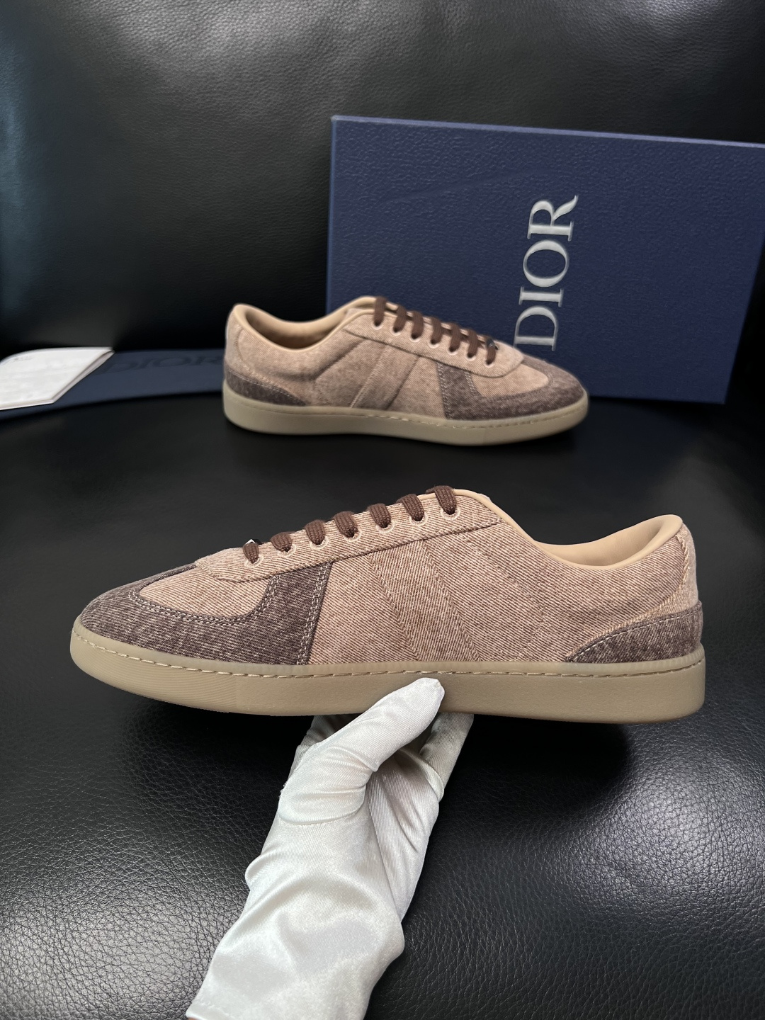 Dior 一比一棕色復古拼接低幫休閒鞋 百搭運動鞋| 11 Dior 一比一棕色復古拼接低幫休閒鞋 百搭運動鞋