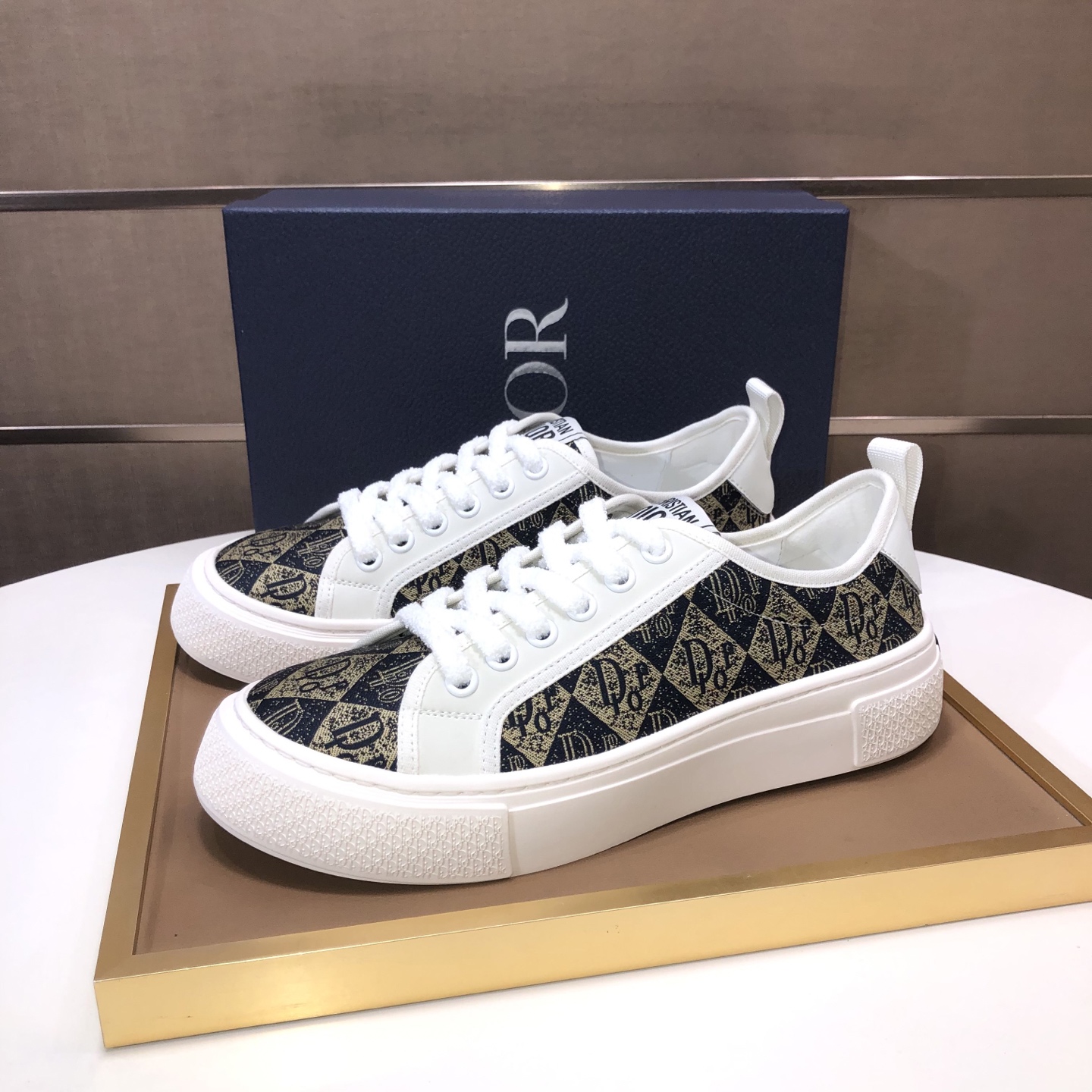 Dior A貨老花帆布低幫運動鞋 經典印花休閒款| 13 Dior A貨老花帆布低幫運動鞋 經典印花休閒款