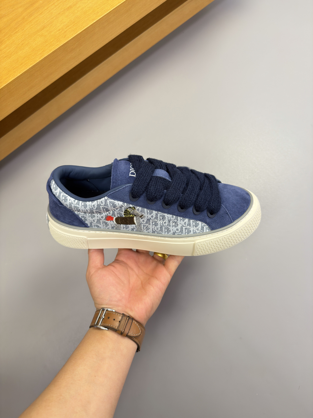 Dior 高仿低幫板鞋 男款刺繡帆布拼接休閒鞋 黑色厚底款| 12 Dior 高仿低幫板鞋 男款刺繡帆布拼接休閒鞋 黑色厚底款
