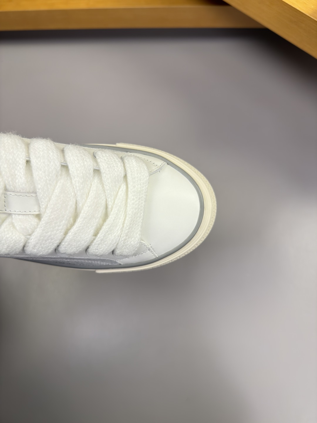 Dior 一比一休閒板鞋 男款刺繡小馬厚底休閒鞋 白色百搭精品運動鞋| 10 Dior 一比一休閒板鞋 男款刺繡小馬厚底休閒鞋 白色百搭精品運動鞋