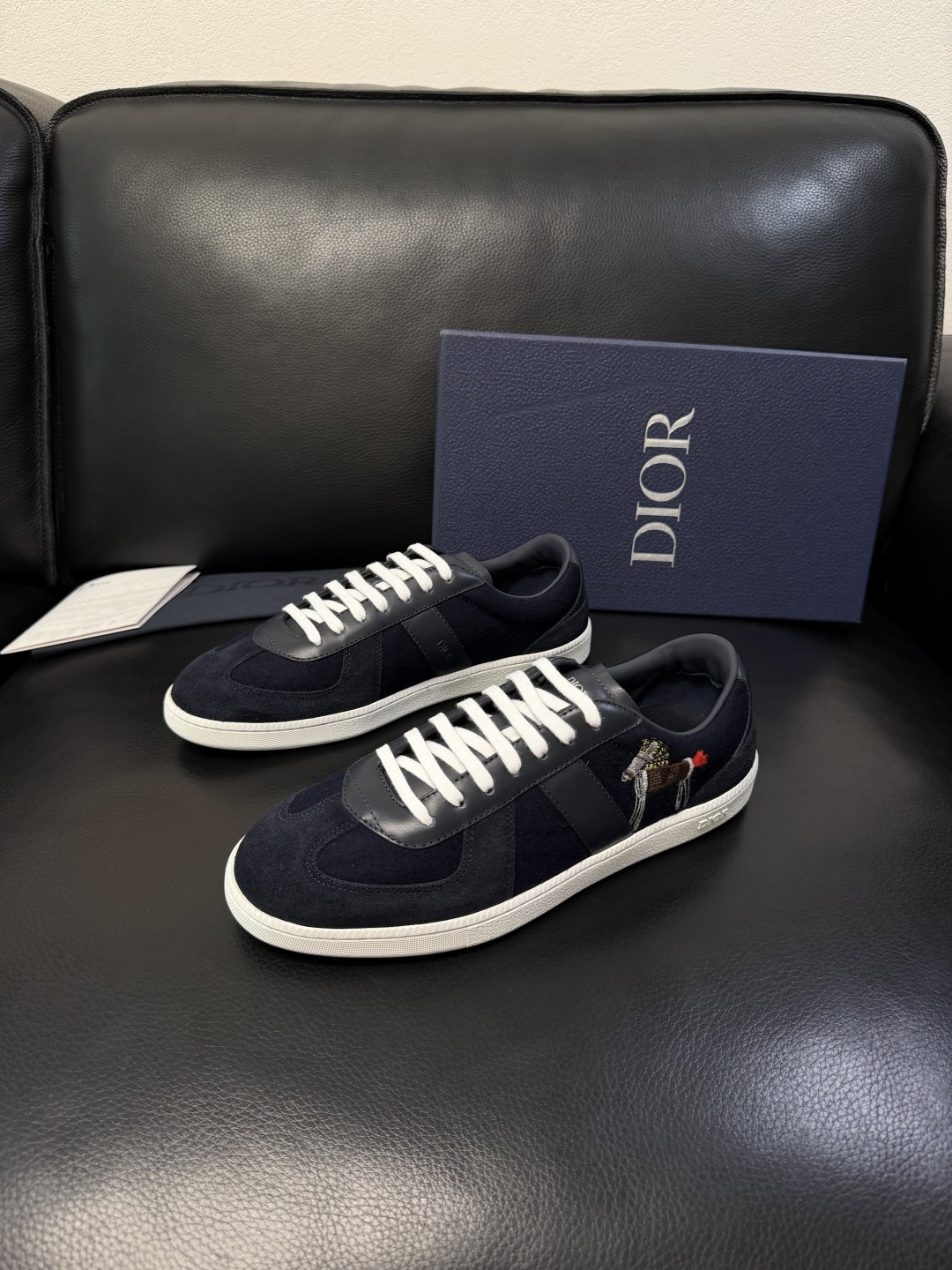 Dior 高仿休閒板鞋 男款黑色刺繡厚底鞋 清新百搭款| 14 Dior 高仿休閒板鞋 男款黑色刺繡厚底鞋 清新百搭款