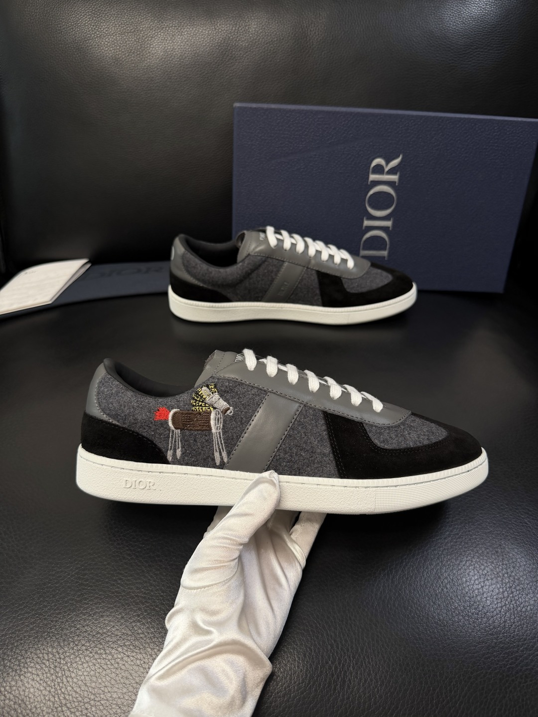 Dior 原單運動板鞋 男款黑色麂皮拼接休閒鞋低幫款| 12 Dior 原單運動板鞋 男款黑色麂皮拼接休閒鞋低幫款