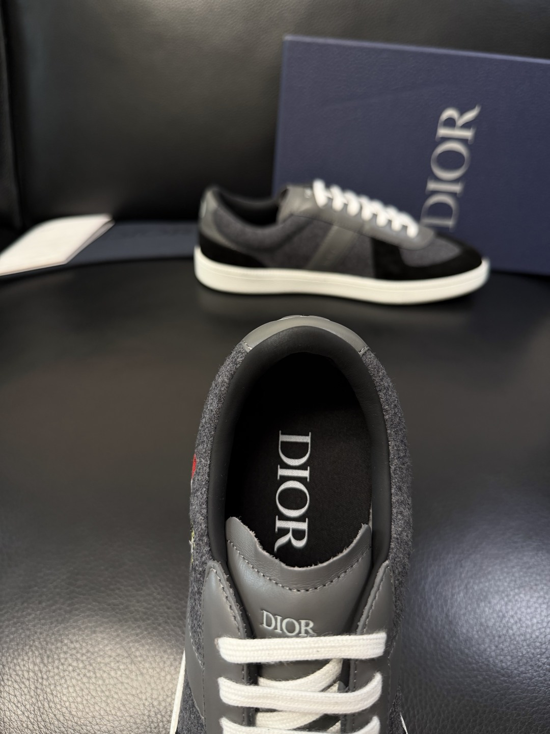 Dior 原單運動板鞋 男款黑色麂皮拼接休閒鞋低幫款| 9 Dior 原單運動板鞋 男款黑色麂皮拼接休閒鞋低幫款
