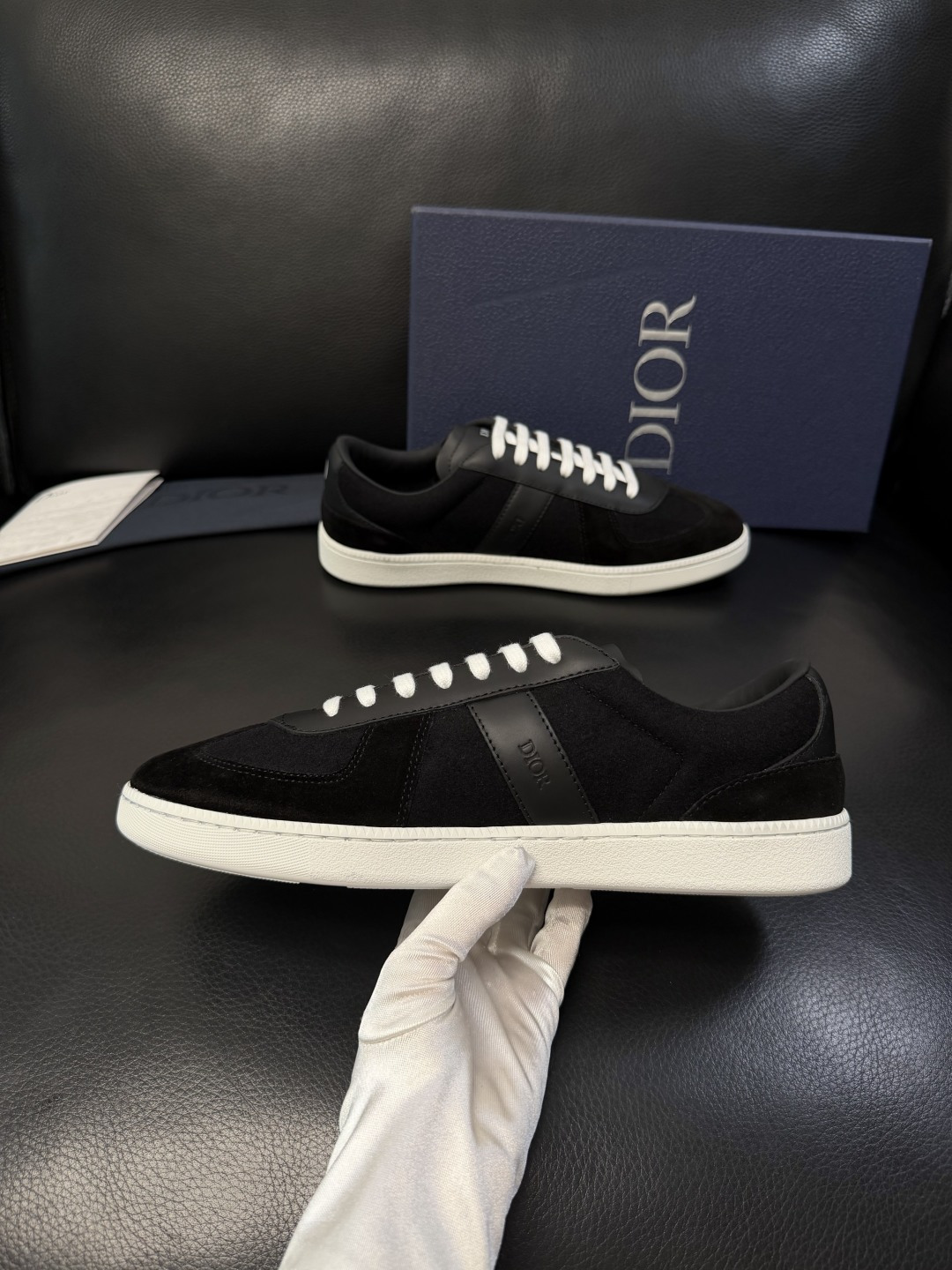 Dior 一比一運動板鞋 男款灰黑拼接低幫休閒鞋潮流款| 11 Dior 一比一運動板鞋 男款灰黑拼接低幫休閒鞋潮流款