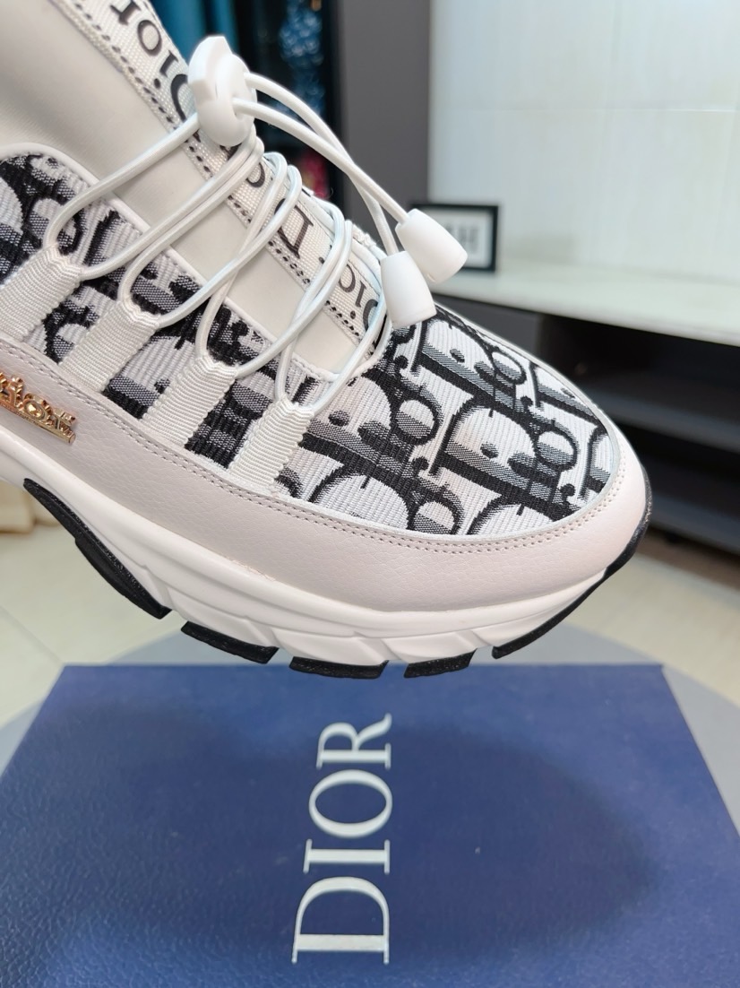 Dior 原單機能老花運動鞋 厚底舒適戶外休閒款| 8 Dior 原單機能老花運動鞋 厚底舒適戶外休閒款