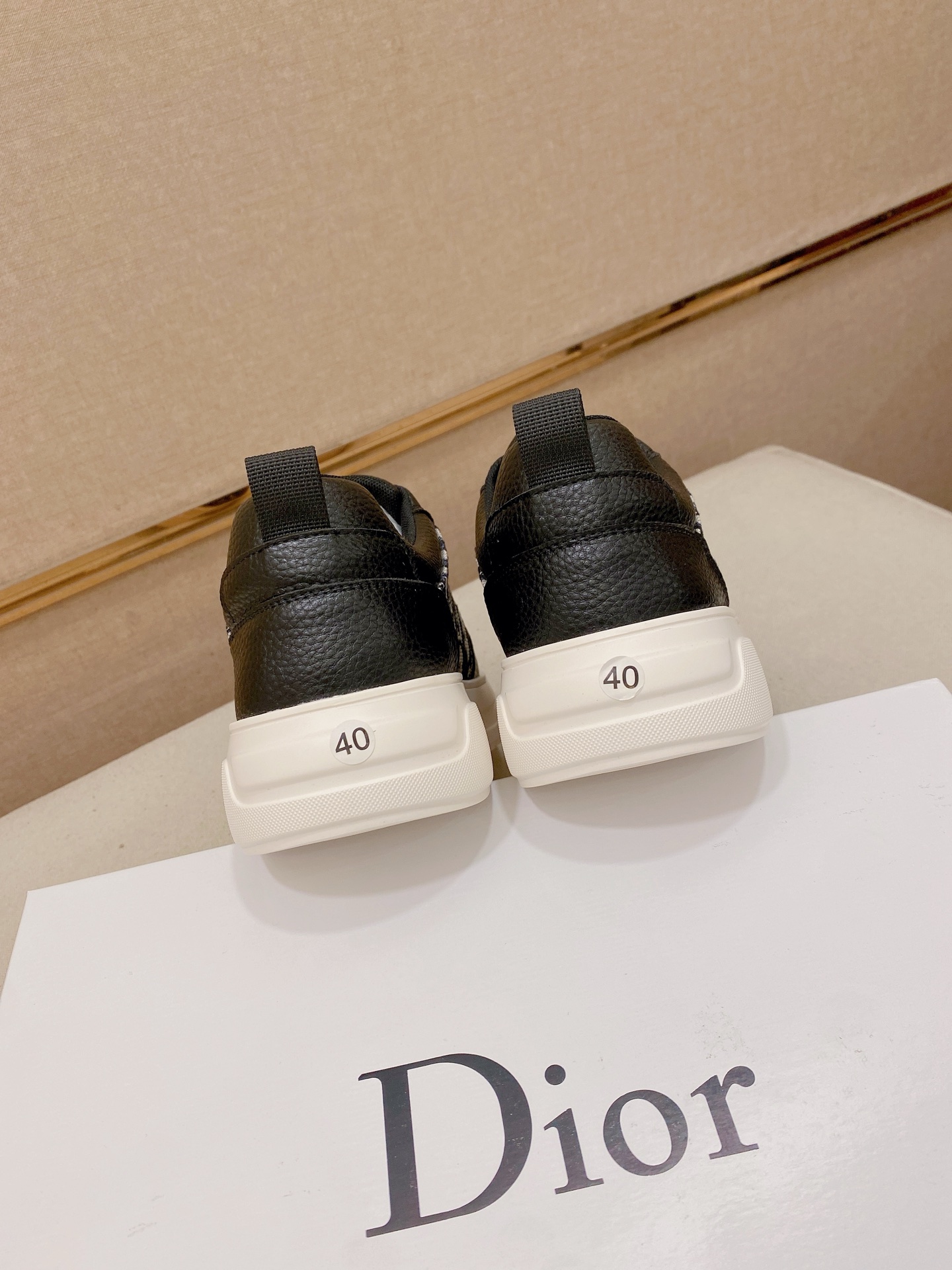 Dior 高仿Oblique帆布低筒鞋 黑白拼接休閒潮流款| 8 Dior 高仿Oblique帆布低筒鞋 黑白拼接休閒潮流款