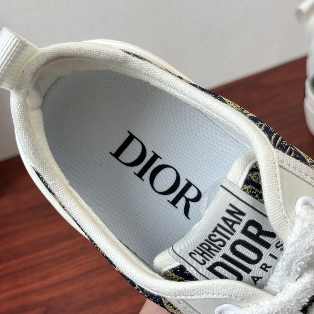 Dior 一比一厚底運動鞋 白色老花拼接舒適潮流款| 9 Dior 一比一厚底運動鞋 白色老花拼接舒適潮流款