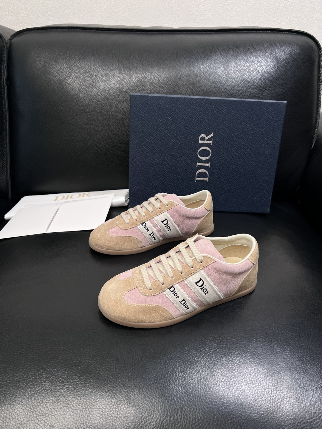 Dior 高仿拼色麂皮復古低幫休閒鞋 男女百搭運動板鞋| 14 Dior 高仿拼色麂皮復古低幫休閒鞋 男女百搭運動板鞋